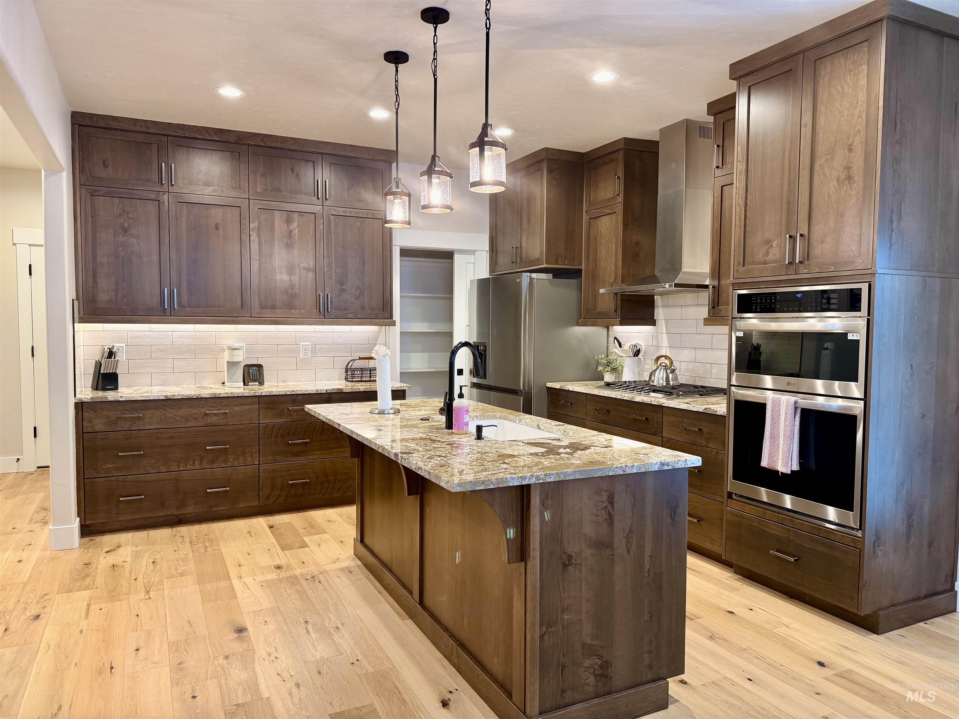 11236 White River St., Caldwell, Idaho 83605, 4 Bedrooms, 3 Bathrooms, Residential For Sale, Price $539,900, 98978086