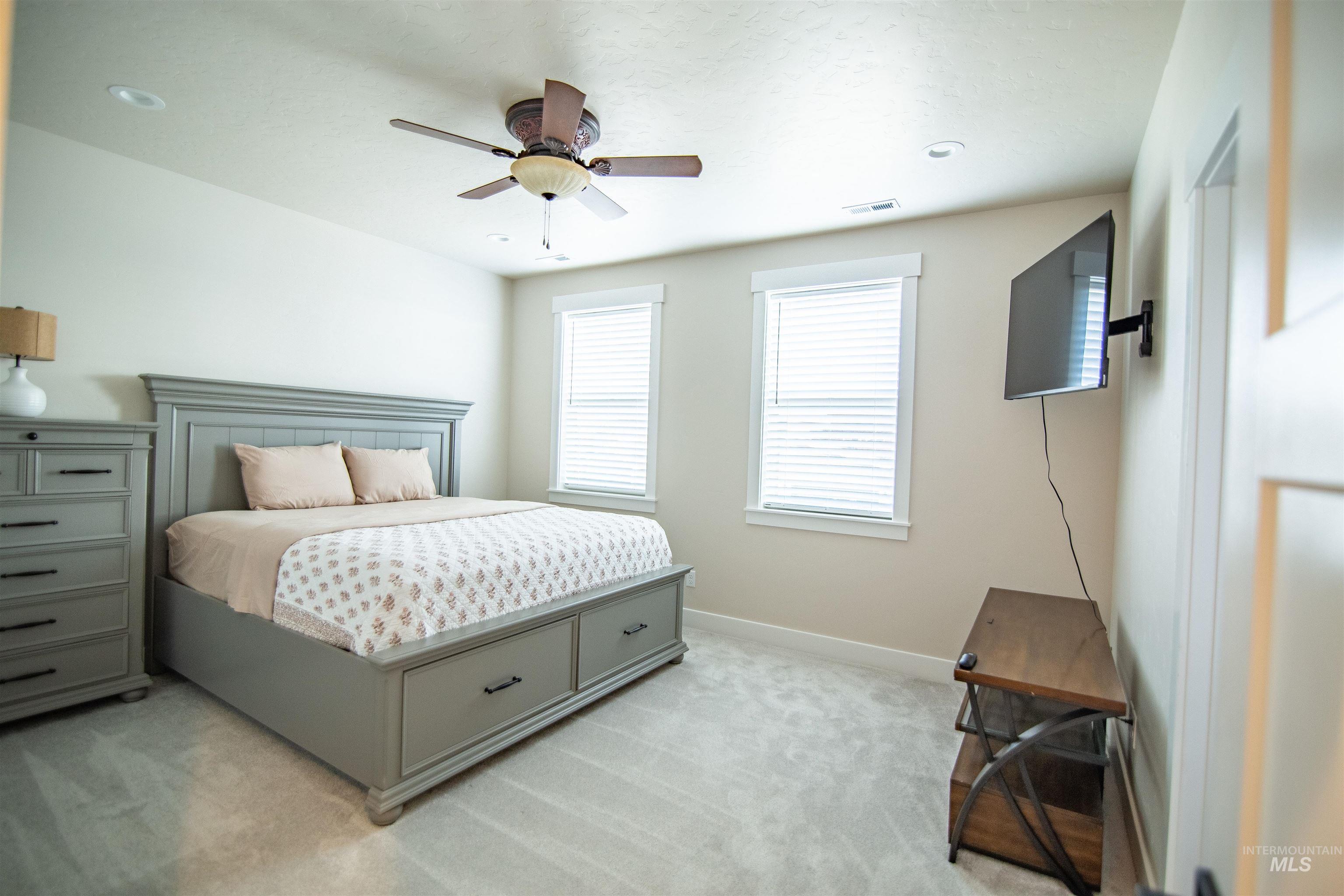 11236 White River St., Caldwell, Idaho 83605, 4 Bedrooms, 3 Bathrooms, Residential For Sale, Price $539,900, 98978086