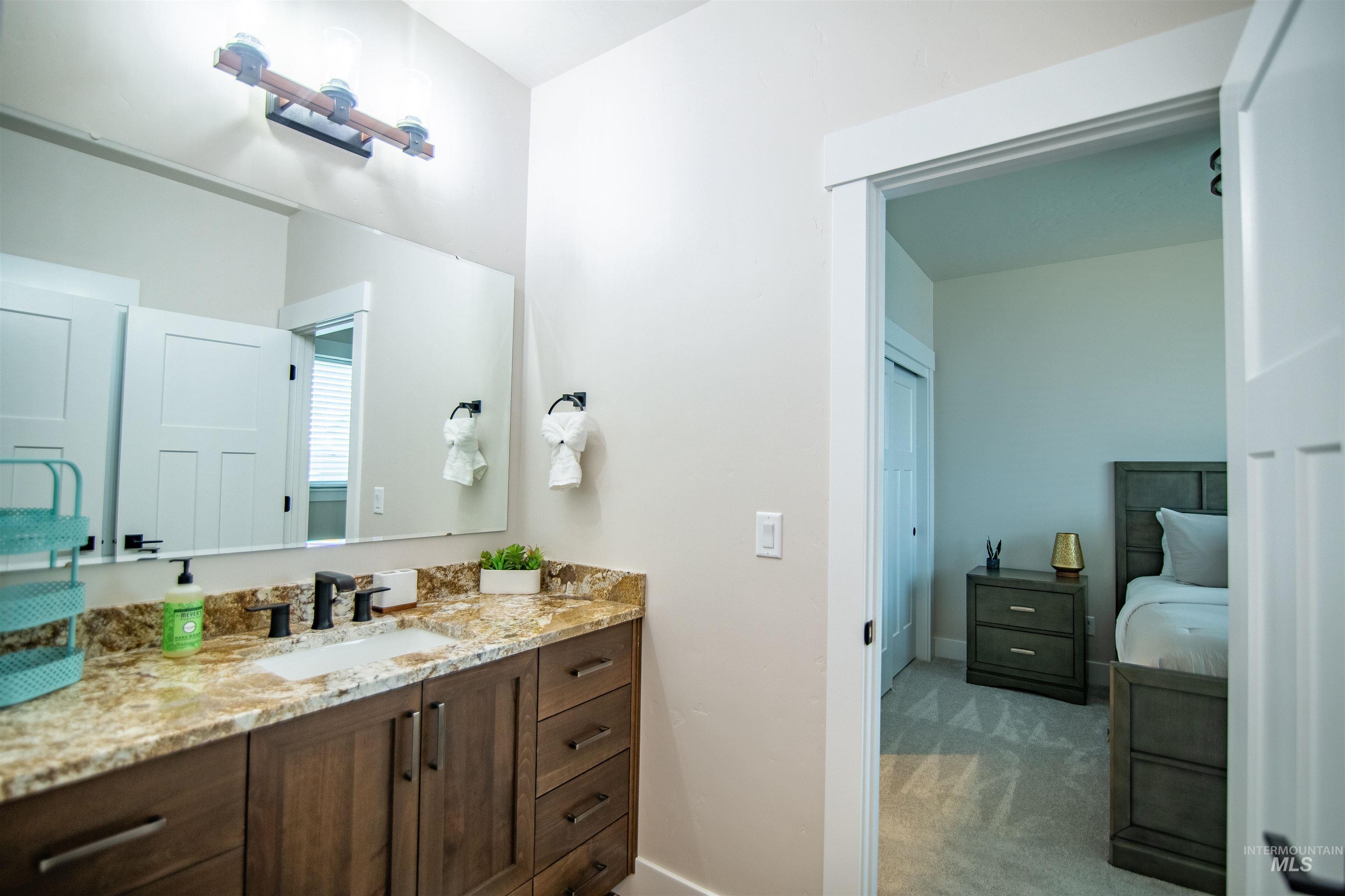 11236 White River St., Caldwell, Idaho 83605, 4 Bedrooms, 3 Bathrooms, Residential For Sale, Price $539,900, 98978086