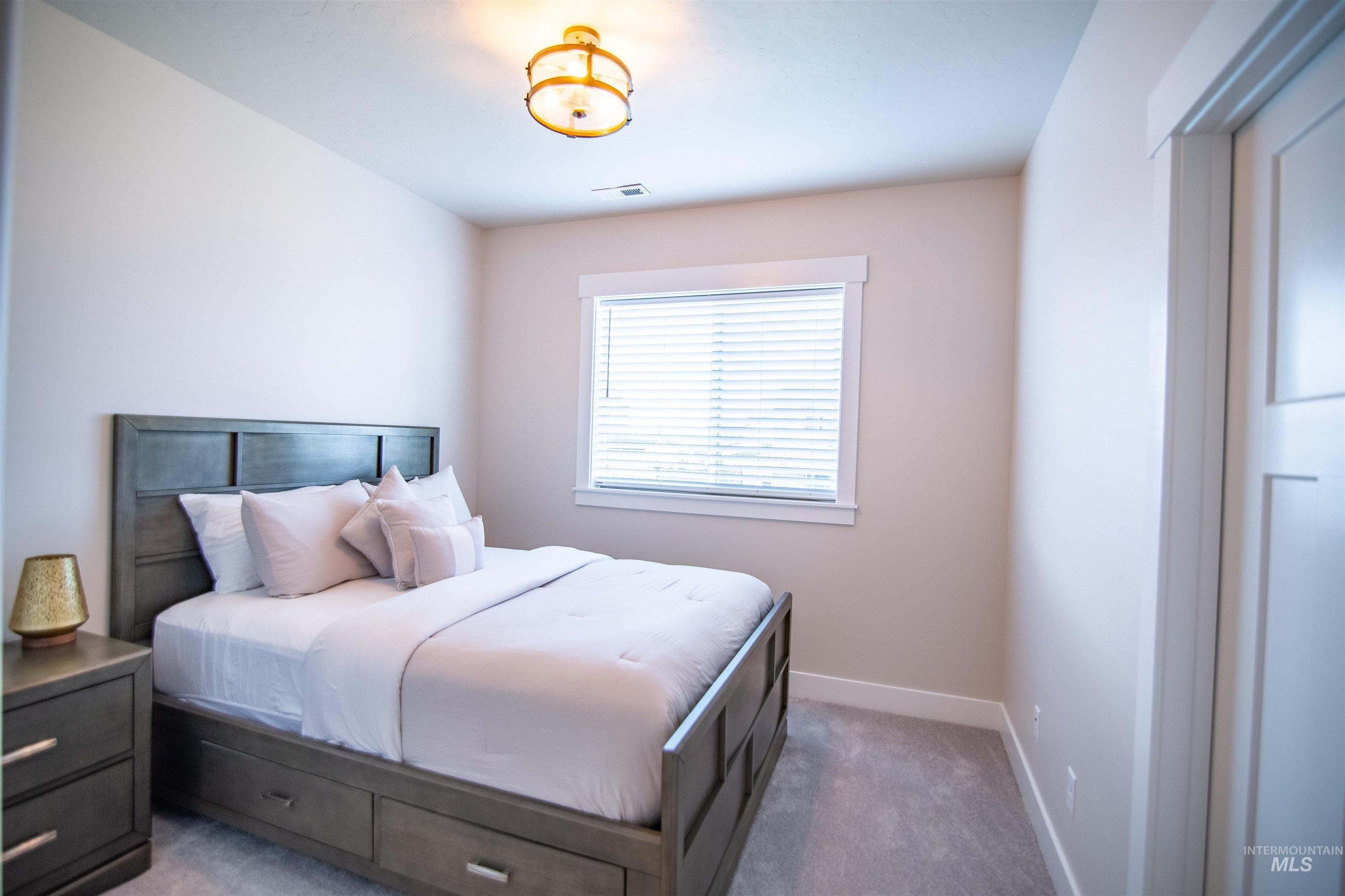 11236 White River St., Caldwell, Idaho 83605, 4 Bedrooms, 3 Bathrooms, Residential For Sale, Price $539,900, 98978086