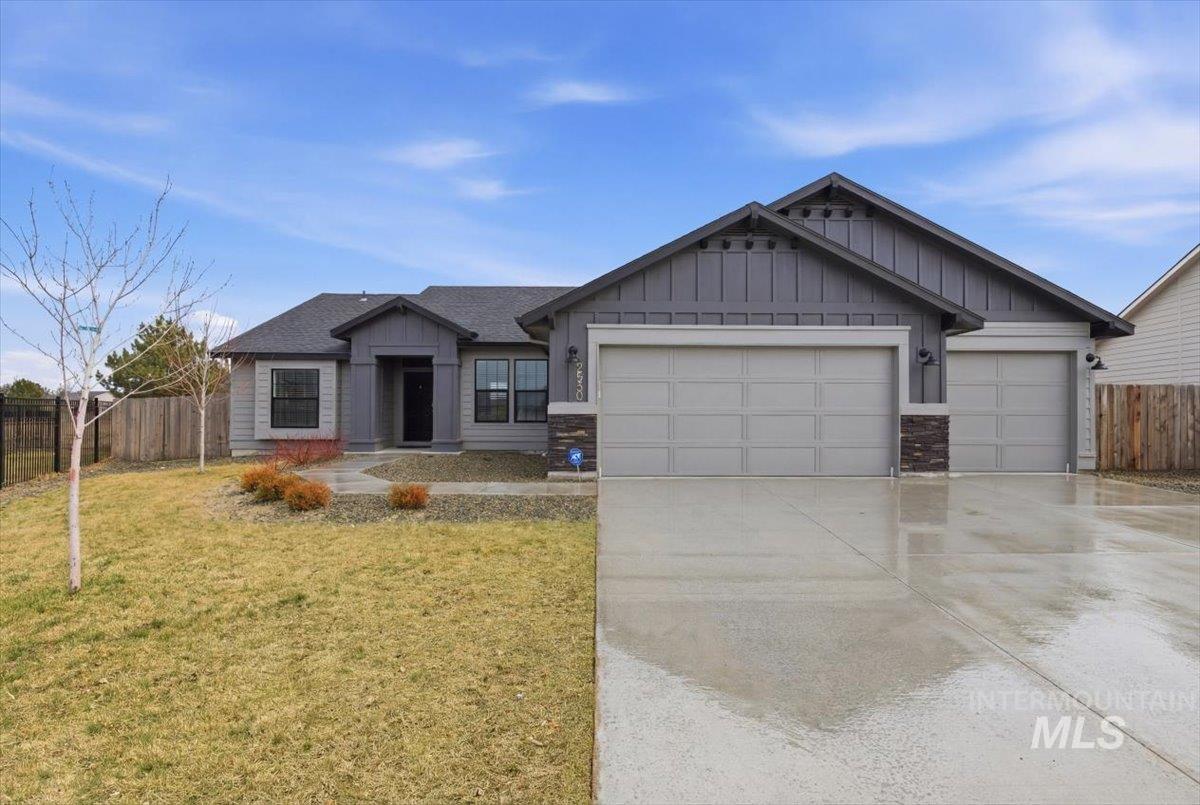 2850 N Iditarod Way, Kuna, Idaho 83634, 4 Bedrooms, 2 Bathrooms, Residential For Sale, Price $459,900,MLS 98978092