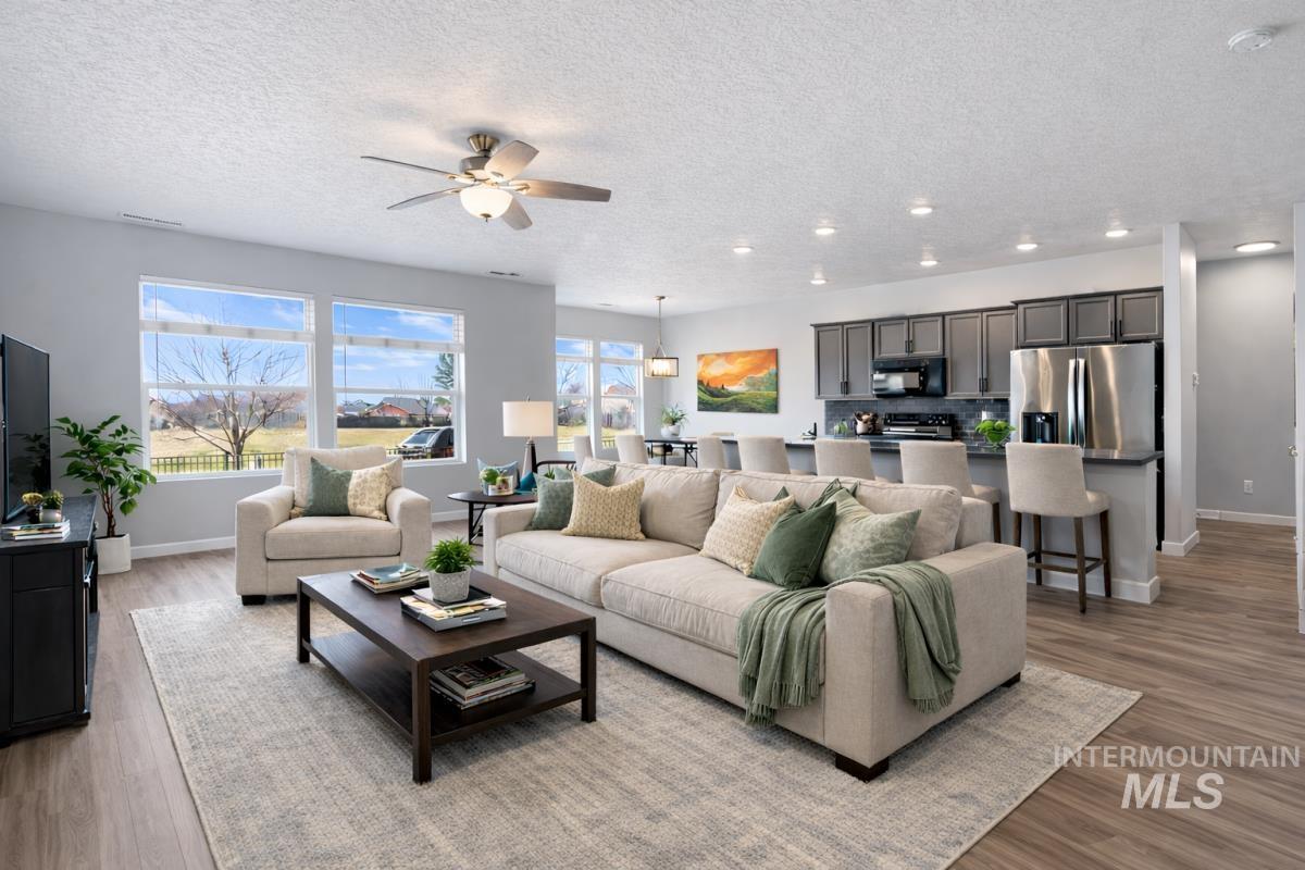 2850 N Iditarod Way, Kuna, Idaho 83634, 4 Bedrooms, 2 Bathrooms, Residential For Sale, Price $459,900, 98978092