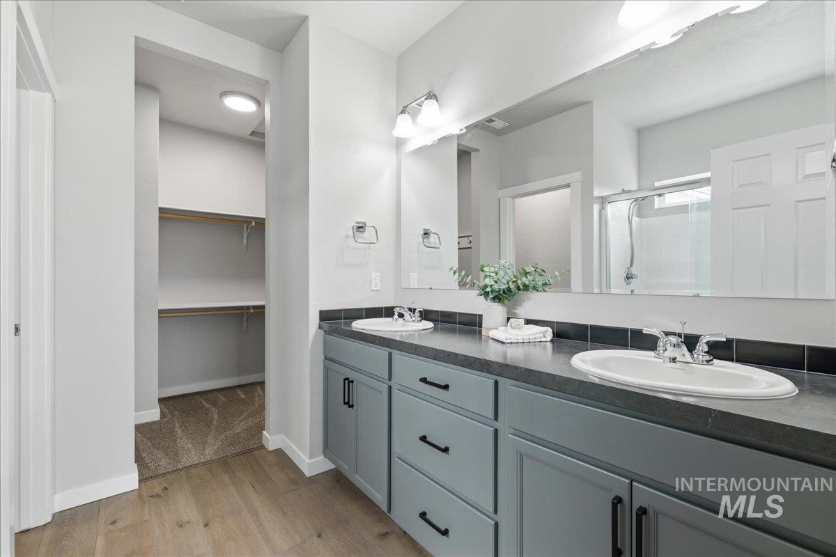 2850 N Iditarod Way, Kuna, Idaho 83634, 4 Bedrooms, 2 Bathrooms, Residential For Sale, Price $459,900, 98978092