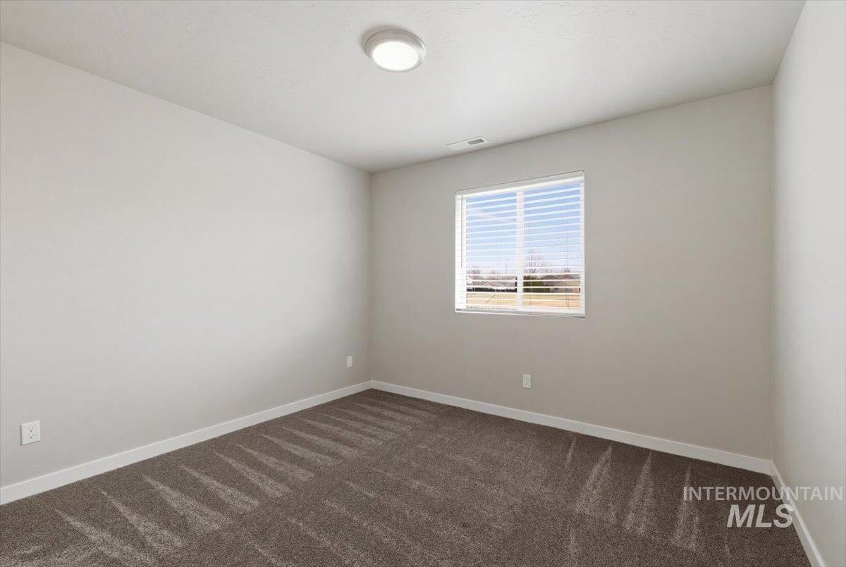 2850 N Iditarod Way, Kuna, Idaho 83634, 4 Bedrooms, 2 Bathrooms, Residential For Sale, Price $459,900, 98978092