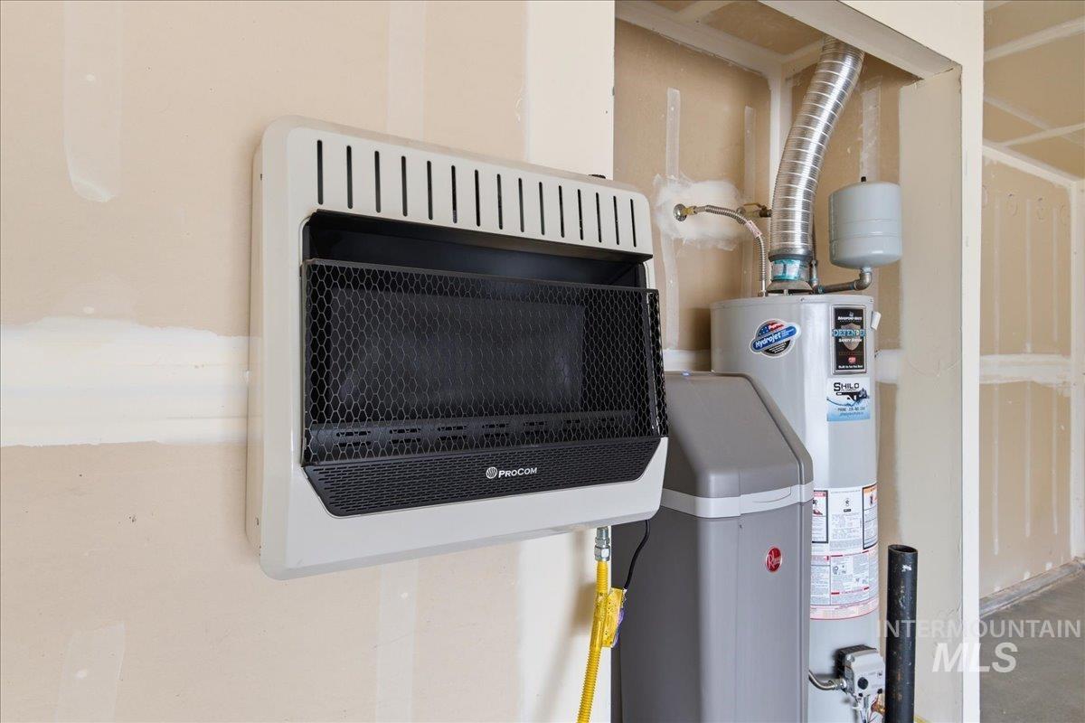 2850 N Iditarod Way, Kuna, Idaho 83634, 4 Bedrooms, 2 Bathrooms, Residential For Sale, Price $459,900, 98978092