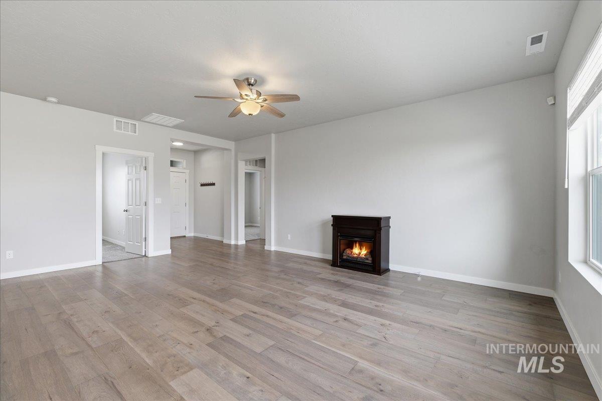 2850 N Iditarod Way, Kuna, Idaho 83634, 4 Bedrooms, 2 Bathrooms, Residential For Sale, Price $459,900, 98978092