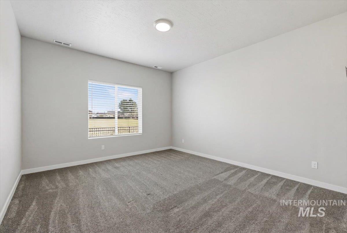 2850 N Iditarod Way, Kuna, Idaho 83634, 4 Bedrooms, 2 Bathrooms, Residential For Sale, Price $459,900, 98978092