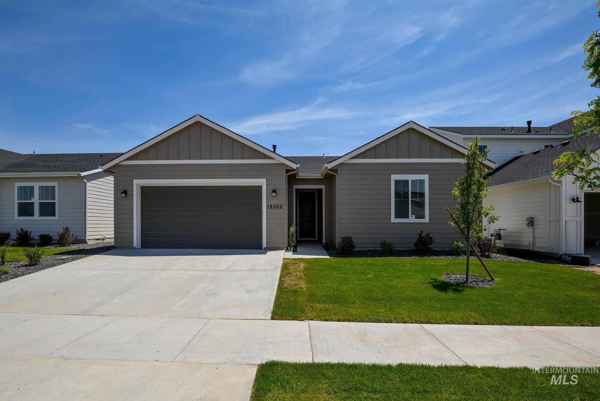 5977 W Snow Currant St, Meridian, Idaho 83646, 3 Bedrooms, 2 Bathrooms, Residential For Sale, Price $499,000,MLS 98978095