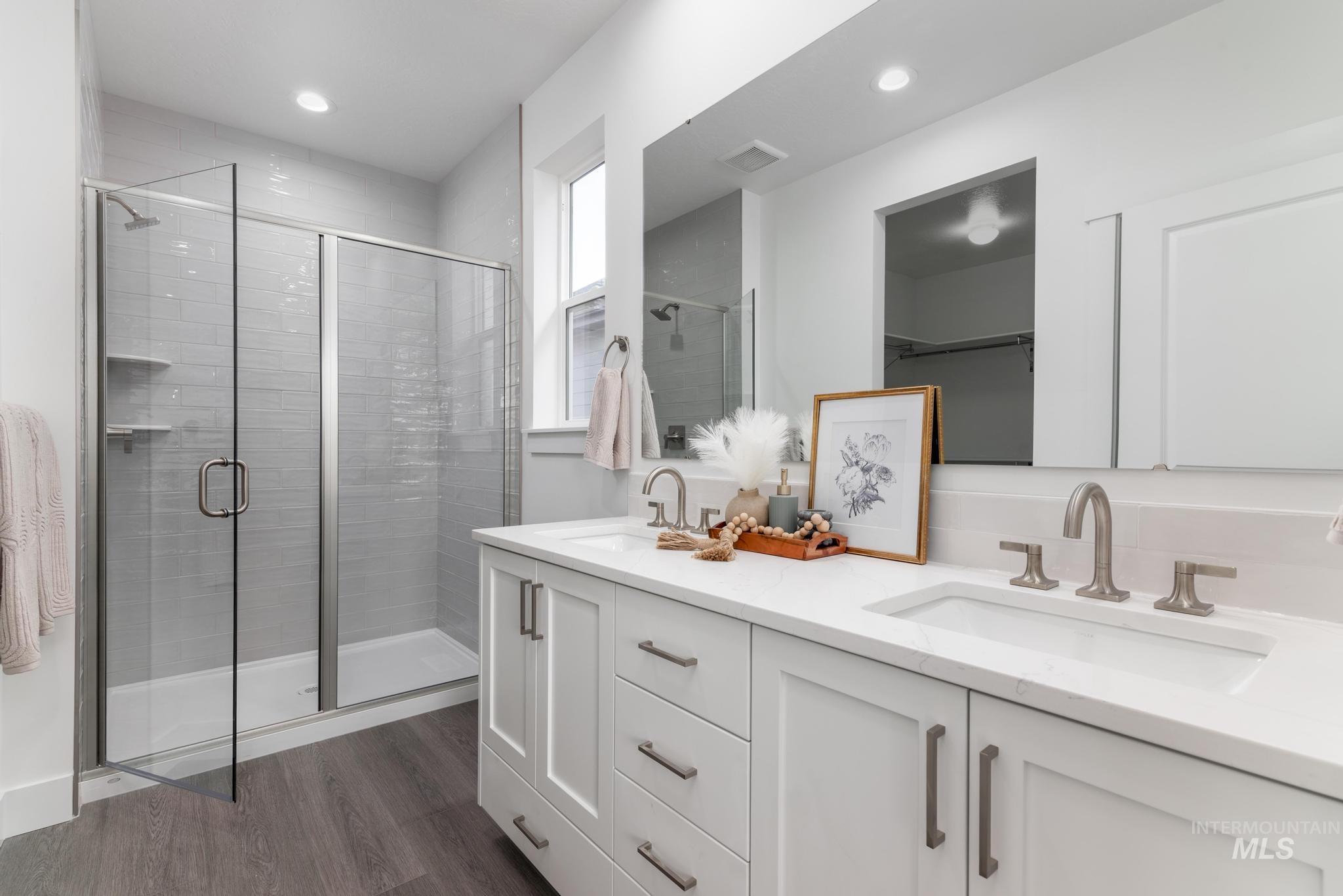 1931 W Declan Ct, Kuna, Idaho 83642, 3 Bedrooms, 2 Bathrooms, Residential For Sale, Price $434,000, 98978097