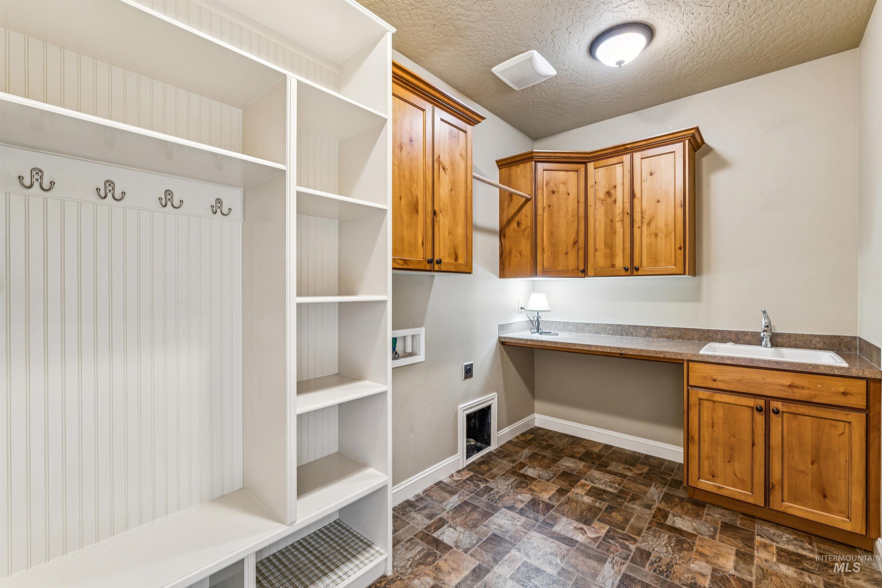 12312 S Brunswick Way, Nampa, Idaho 83686, 4 Bedrooms, 4.5 Bathrooms, Residential For Sale, Price $789,000, 98978098