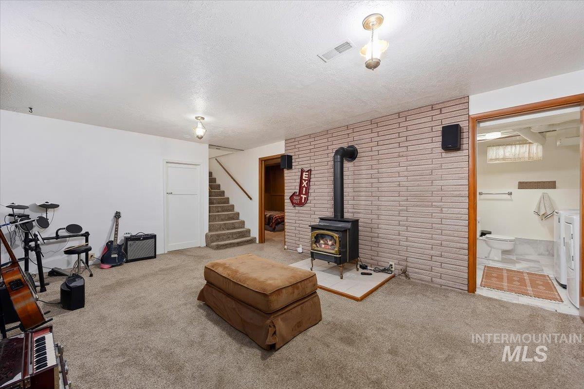 311 Fillmore, Twin Falls, Idaho 83301, 3 Bedrooms, 1.5 Bathrooms, Residential For Sale, Price $417,000, 98978099