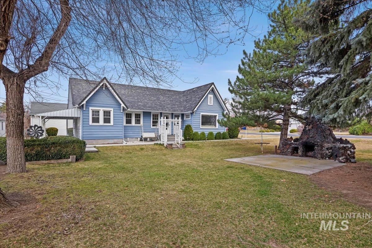 311 Fillmore, Twin Falls, Idaho 83301, 3 Bedrooms, 1.5 Bathrooms, Residential For Sale, Price $417,000, 98978099