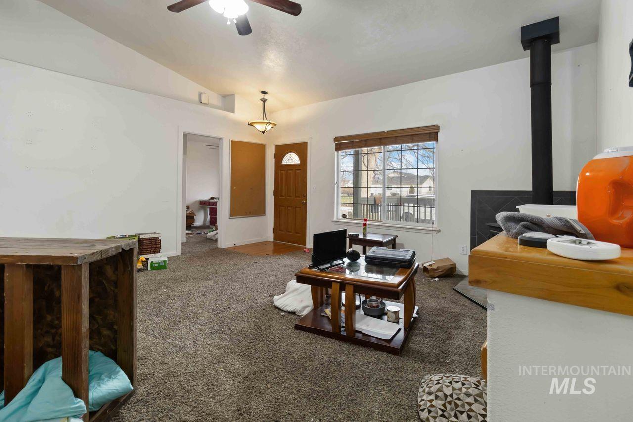 8675 W Carnegie St, Boise, Idaho 83709-5874, 5 Bedrooms, 2 Bathrooms, Residential For Sale, Price $434,900, 98978102