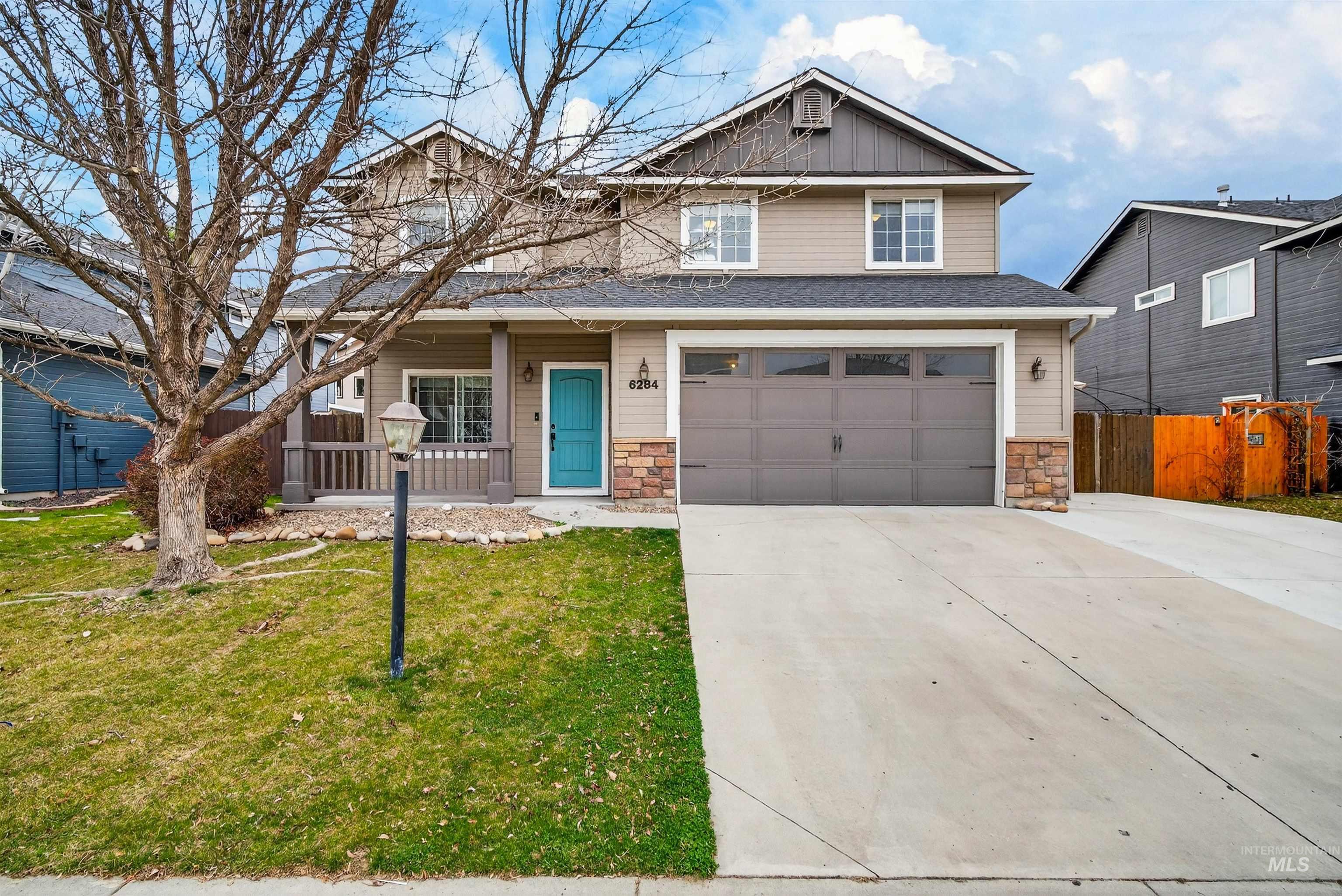 6284 N Silver Elm Way, Meridian, Idaho 83646, 4 Bedrooms, 2.5 Bathrooms, Residential For Sale, Price $529,900, 98978106
