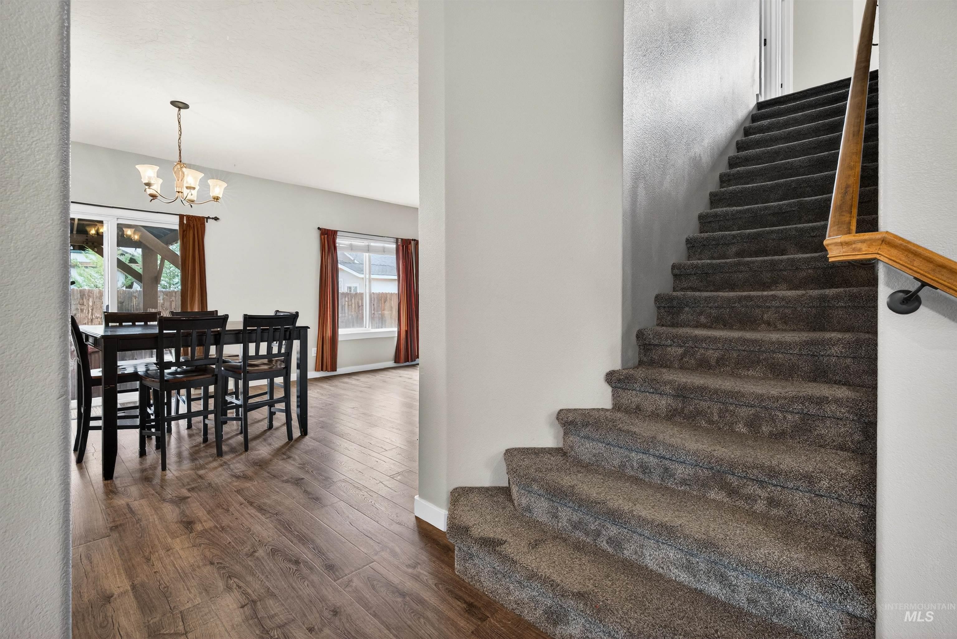 6284 N Silver Elm Way, Meridian, Idaho 83646, 4 Bedrooms, 2.5 Bathrooms, Residential For Sale, Price $529,900, 98978106