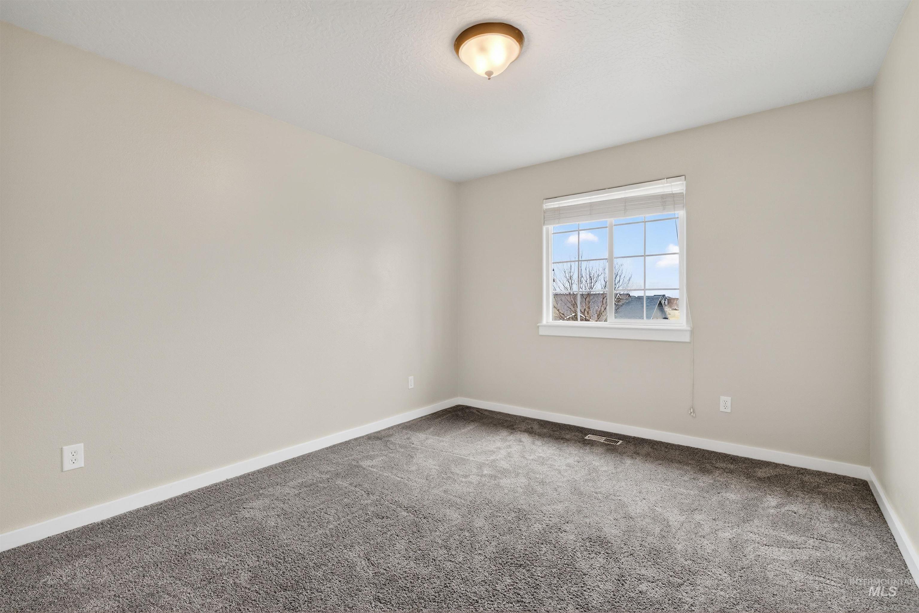 6284 N Silver Elm Way, Meridian, Idaho 83646, 4 Bedrooms, 2.5 Bathrooms, Residential For Sale, Price $529,900, 98978106