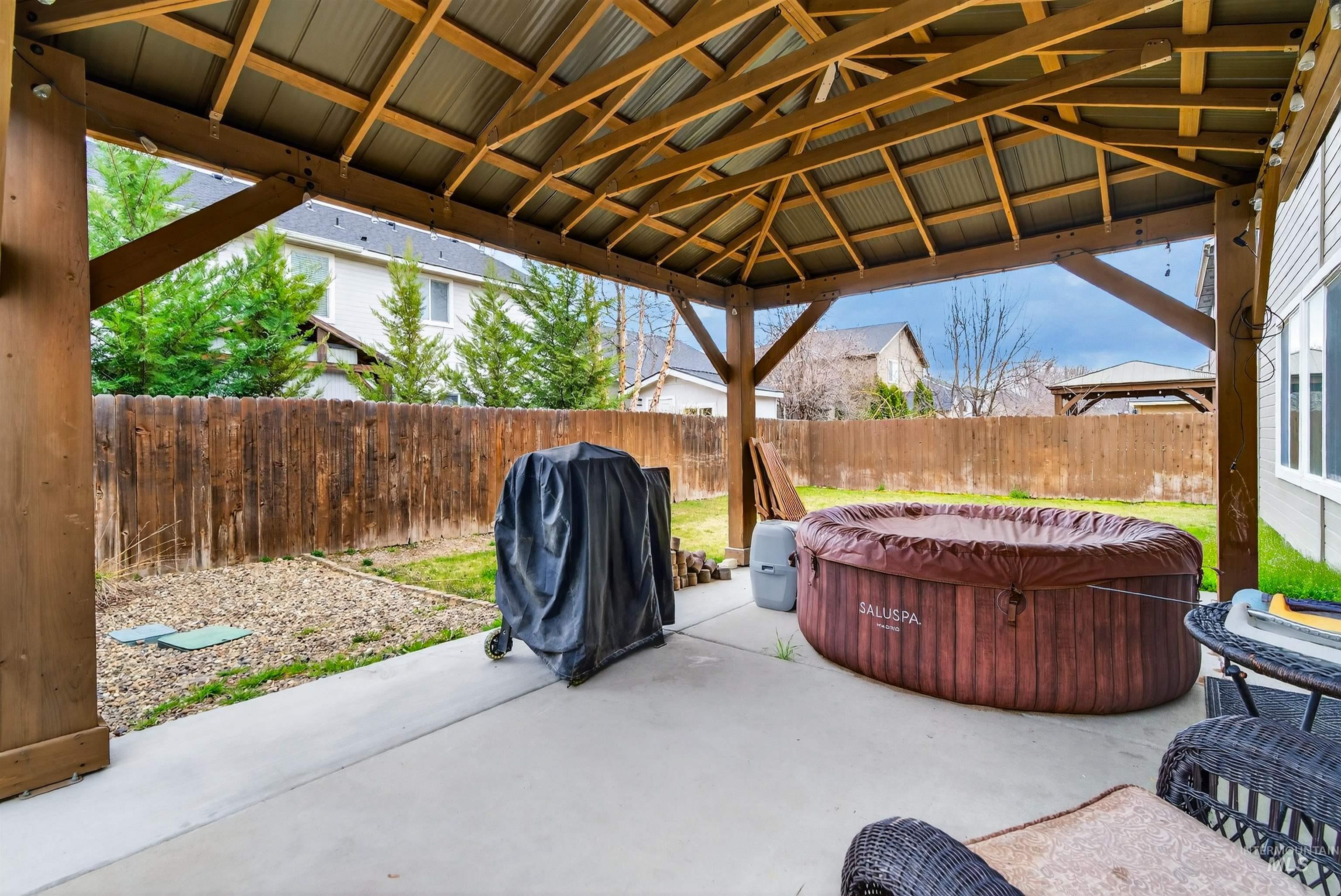 6284 N Silver Elm Way, Meridian, Idaho 83646, 4 Bedrooms, 2.5 Bathrooms, Residential For Sale, Price $529,900, 98978106