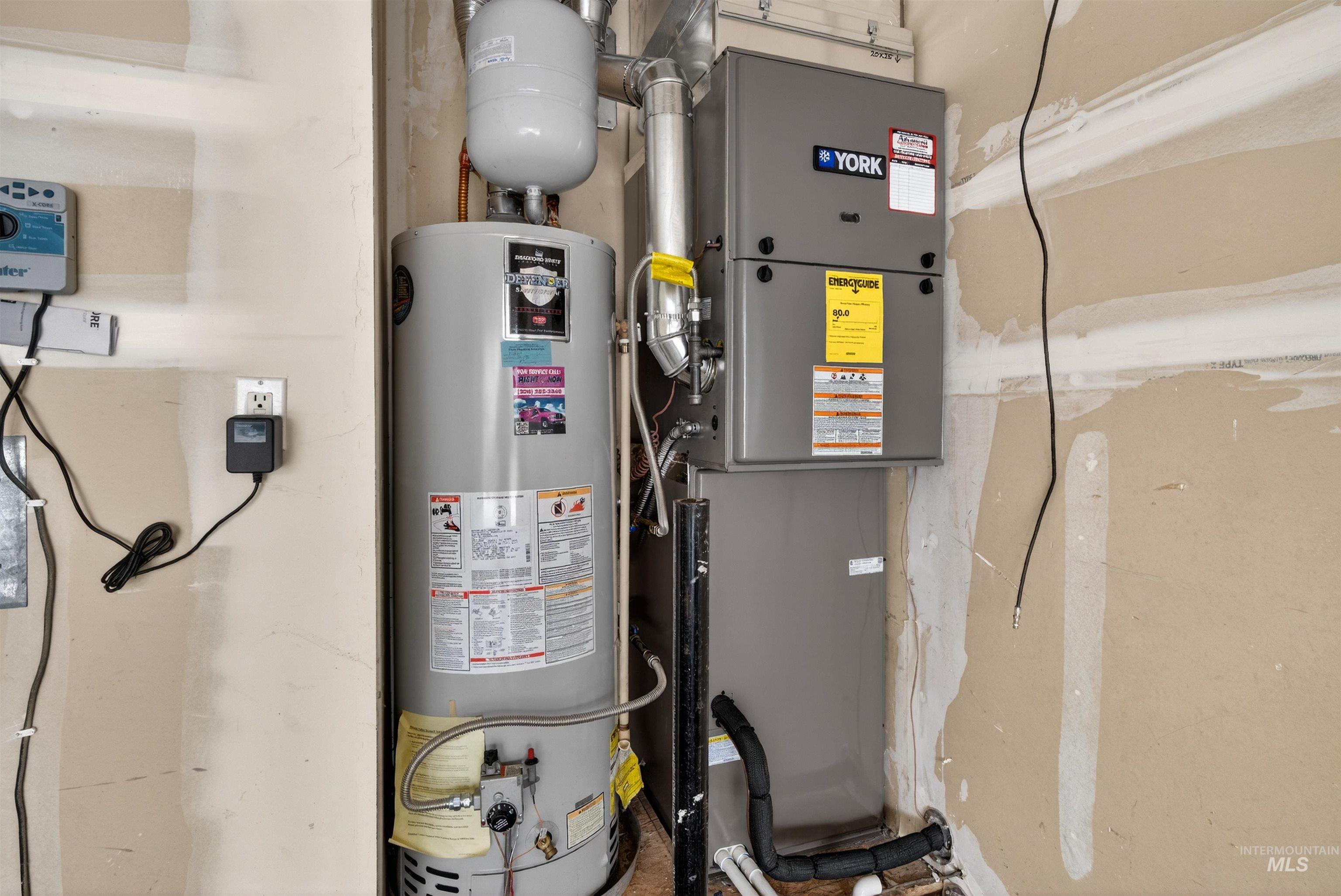 6284 N Silver Elm Way, Meridian, Idaho 83646, 4 Bedrooms, 2.5 Bathrooms, Residential For Sale, Price $529,900, 98978106