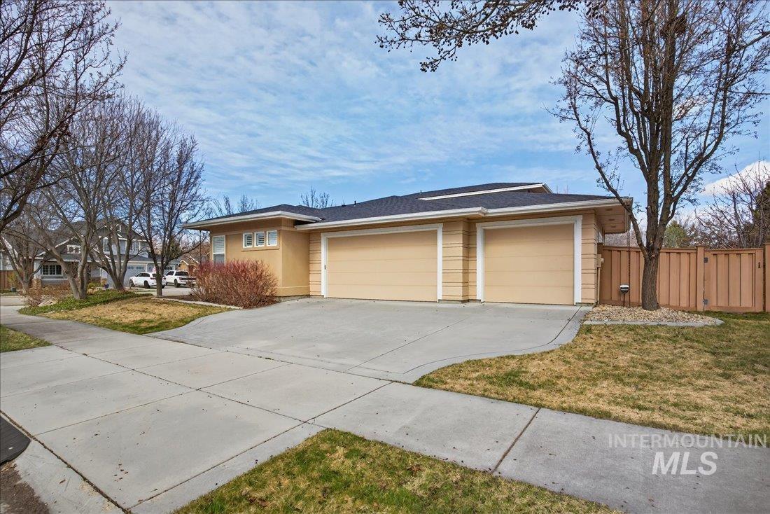4738 S Longmoor Ave, Boise, Idaho 83709, 3 Bedrooms, 3 Bathrooms, Residential For Sale, Price $689,900, 98978108