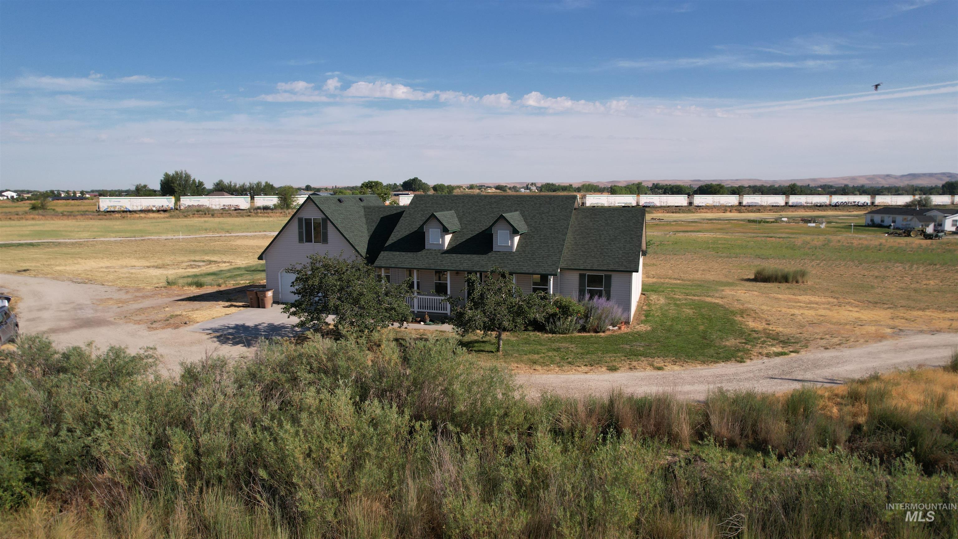2395 Airport Rd, Emmett, Idaho 83617, 3 Bedrooms, 2 Bathrooms, Residential For Sale, Price $799,000, 98978109