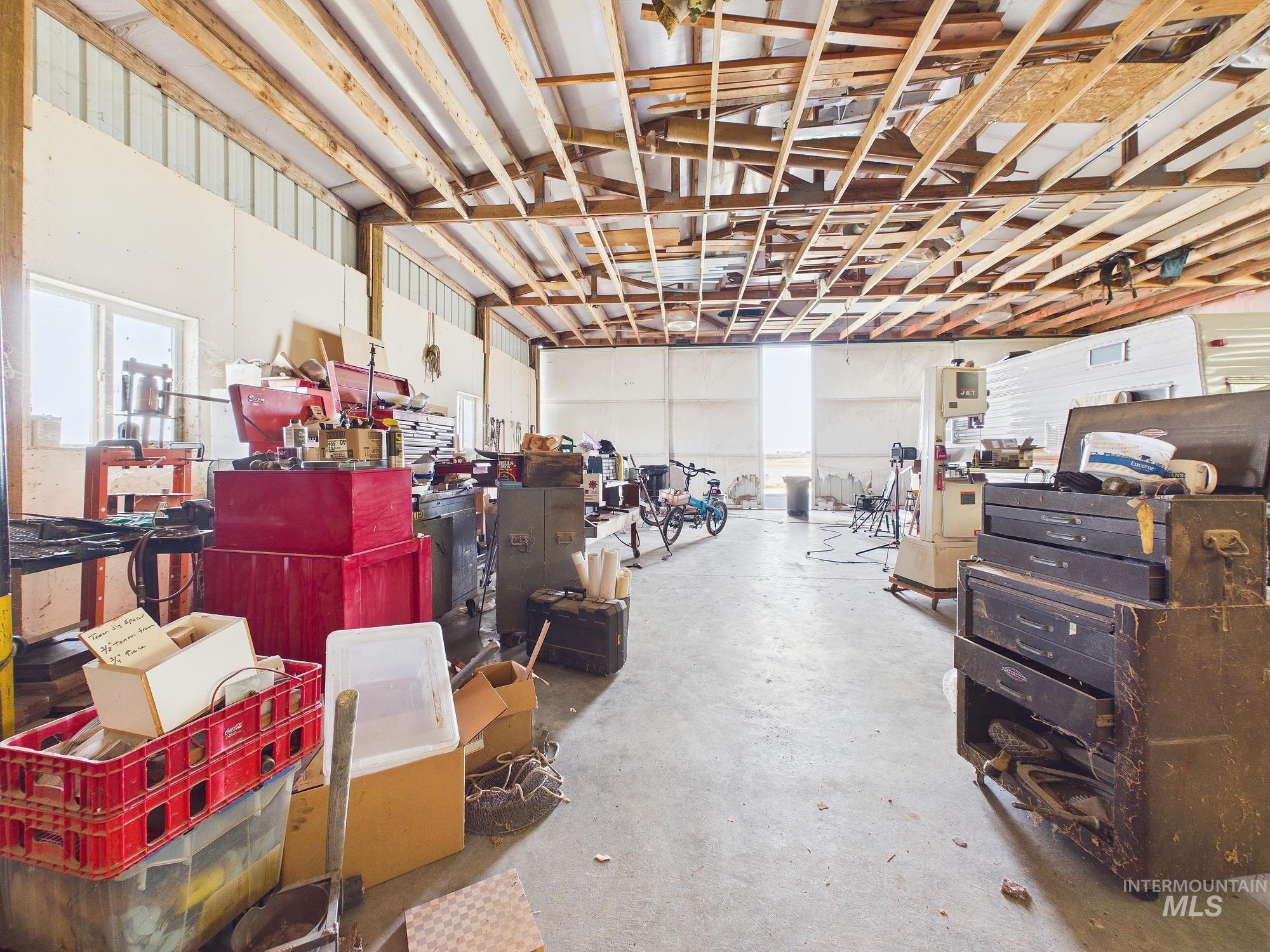 2395 Airport Rd, Emmett, Idaho 83617, 3 Bedrooms, 2 Bathrooms, Residential For Sale, Price $850,000, 98978109