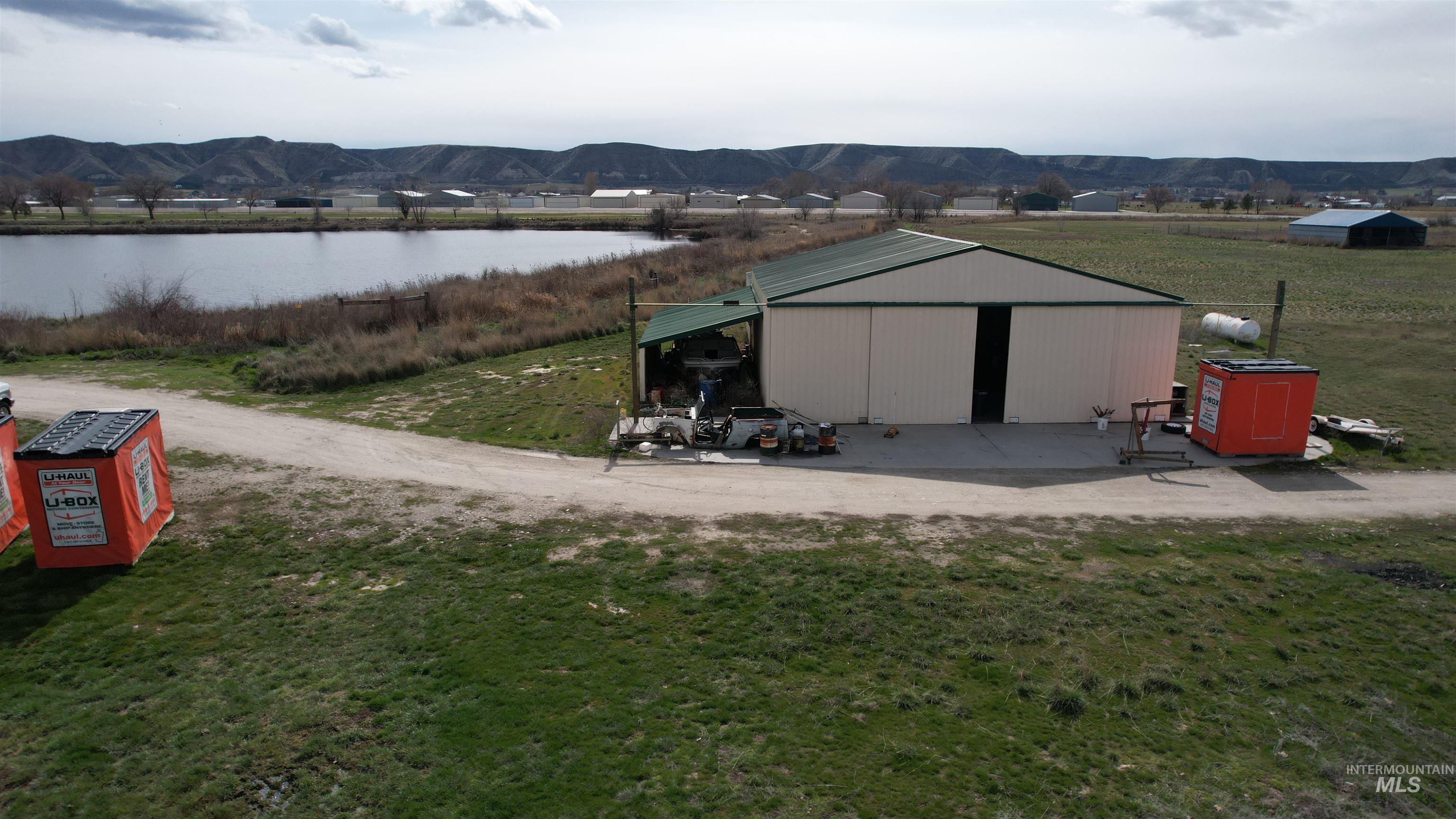 2395 Airport Rd, Emmett, Idaho 83617, 3 Bedrooms, 2 Bathrooms, Residential For Sale, Price $850,000, 98978109