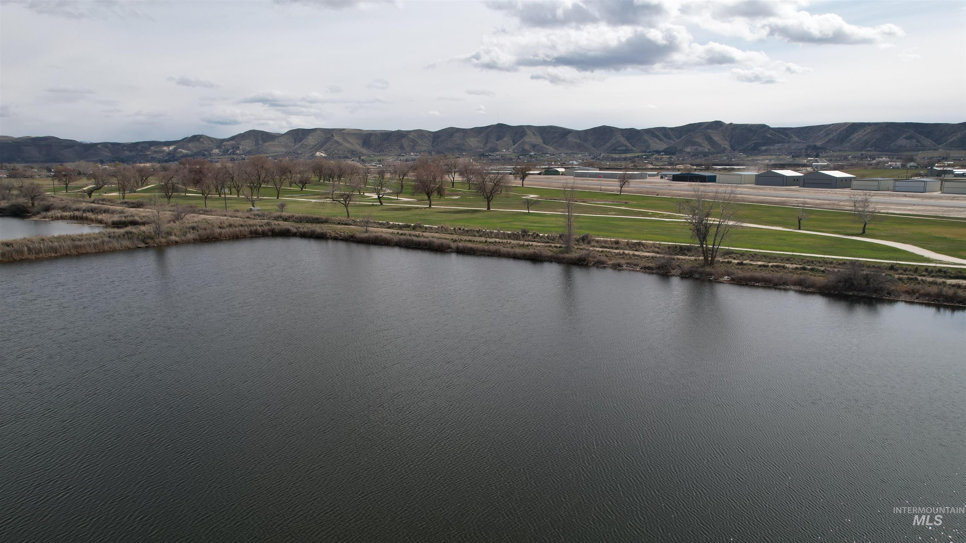 2395 Airport Rd, Emmett, Idaho 83617, 3 Bedrooms, 2 Bathrooms, Residential For Sale, Price $799,000, 98978109