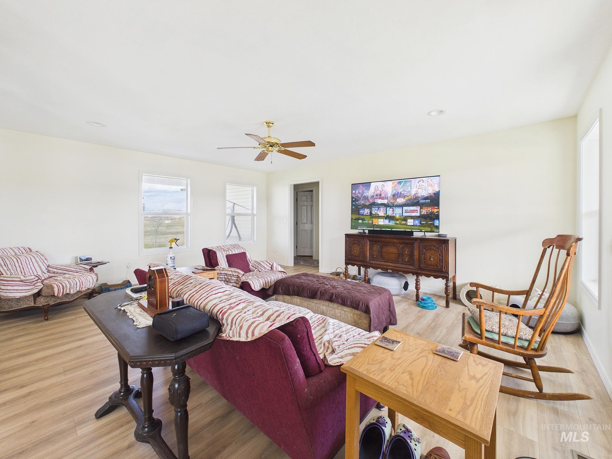 2395 Airport Rd, Emmett, Idaho 83617, 3 Bedrooms, 2 Bathrooms, Residential For Sale, Price $850,000, 98978109