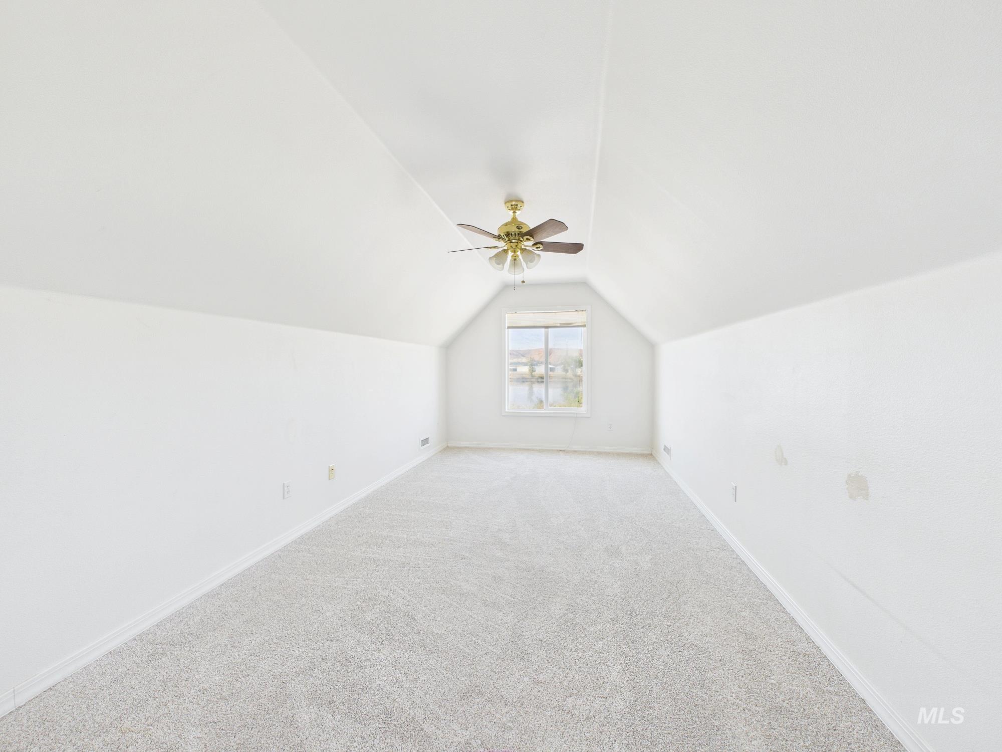 2395 Airport Rd, Emmett, Idaho 83617, 3 Bedrooms, 2 Bathrooms, Residential For Sale, Price $799,000, 98978109