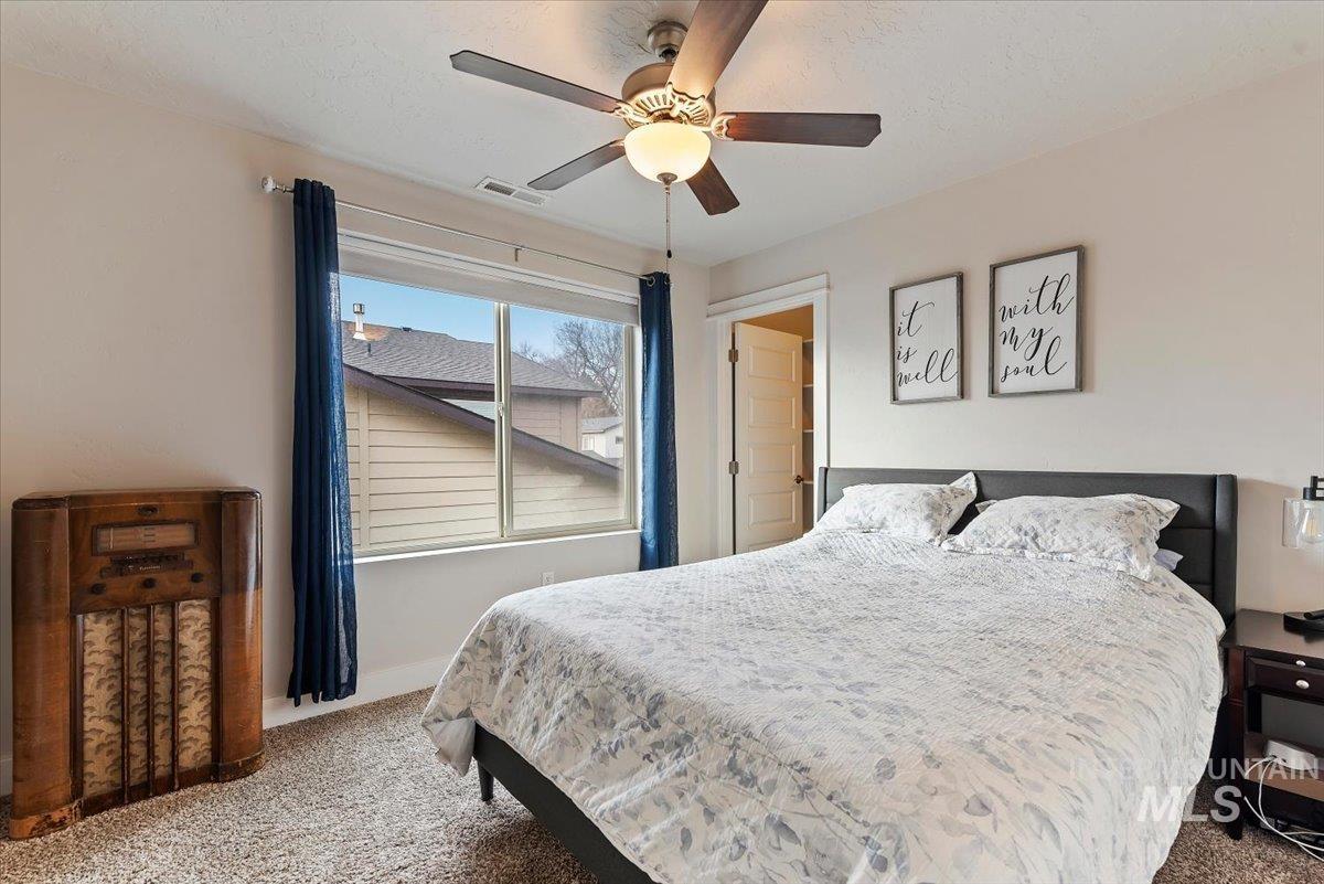 600 N Escalade Pl, Nampa, Idaho 83651-4774, 3 Bedrooms, 2.5 Bathrooms, Residential For Sale, Price $339,500,MLS 98978111