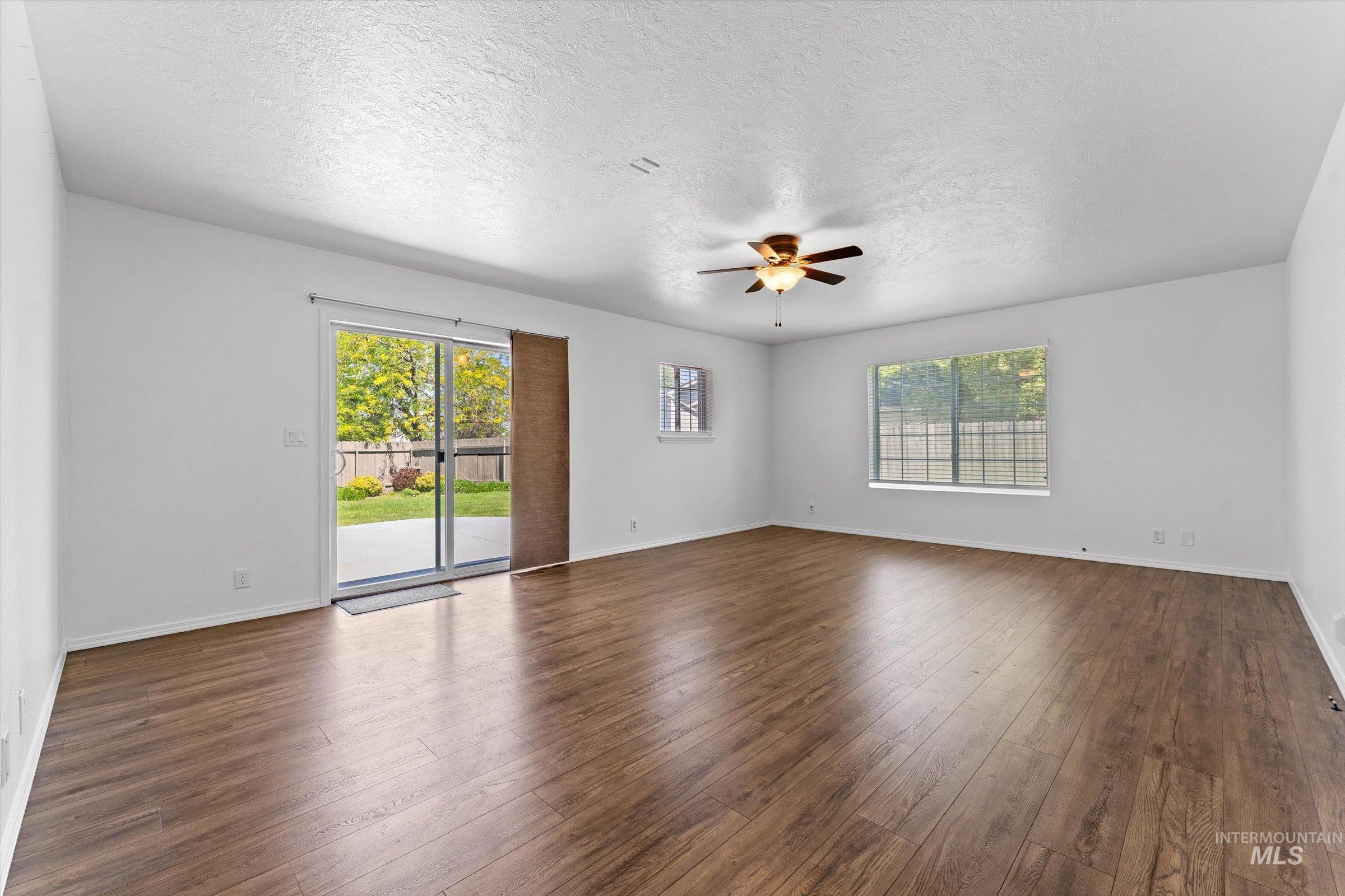 3892 E Eisenhower Dr, Meridian, Idaho 83642, 3 Bedrooms, 4 Bathrooms, Residential For Sale, Price $579,000, 98978112