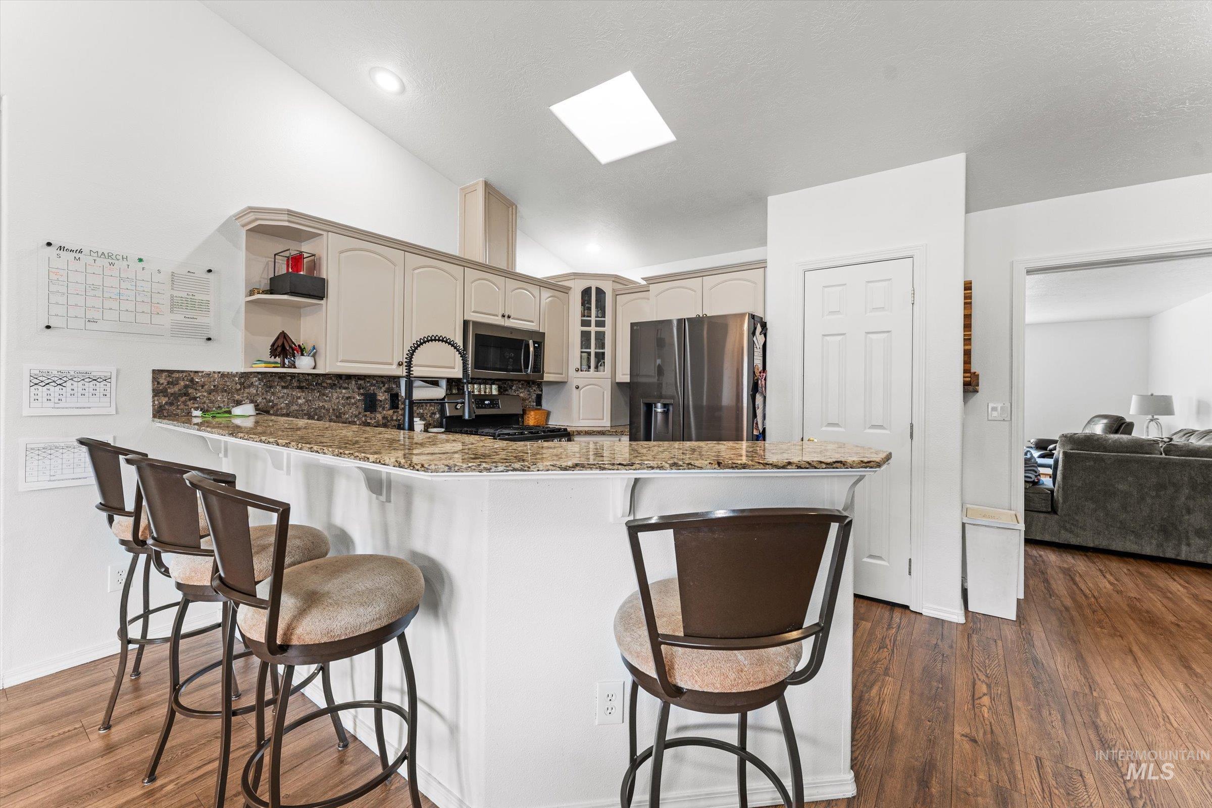 3892 E Eisenhower Dr, Meridian, Idaho 83642, 3 Bedrooms, 4 Bathrooms, Residential For Sale, Price $585,000,MLS 98978112