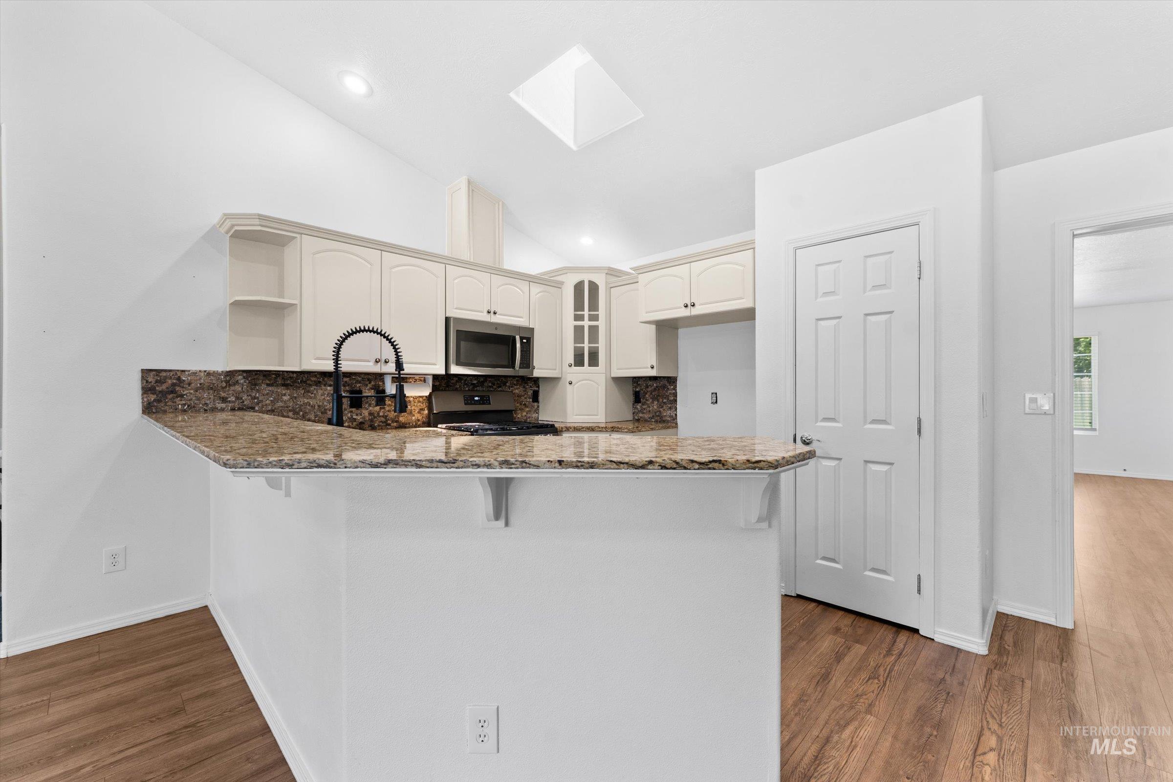 3892 E Eisenhower Dr, Meridian, Idaho 83642, 3 Bedrooms, 4 Bathrooms, Residential For Sale, Price $579,000, 98978112