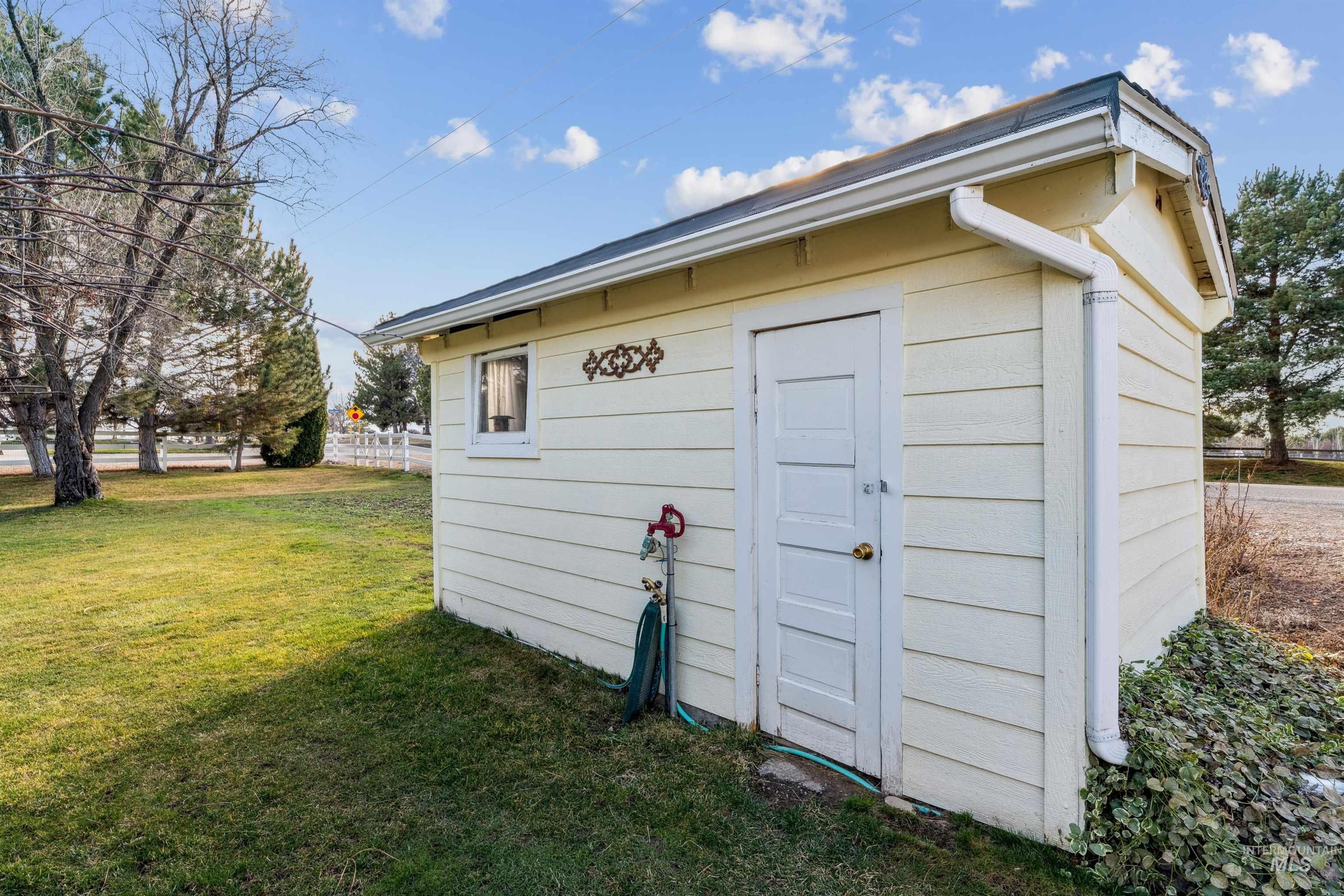 25164 Lansing Lane, Middleton, Idaho 83644, 4 Rooms, Business/Commercial For Sale, Price $875,000, 98978113