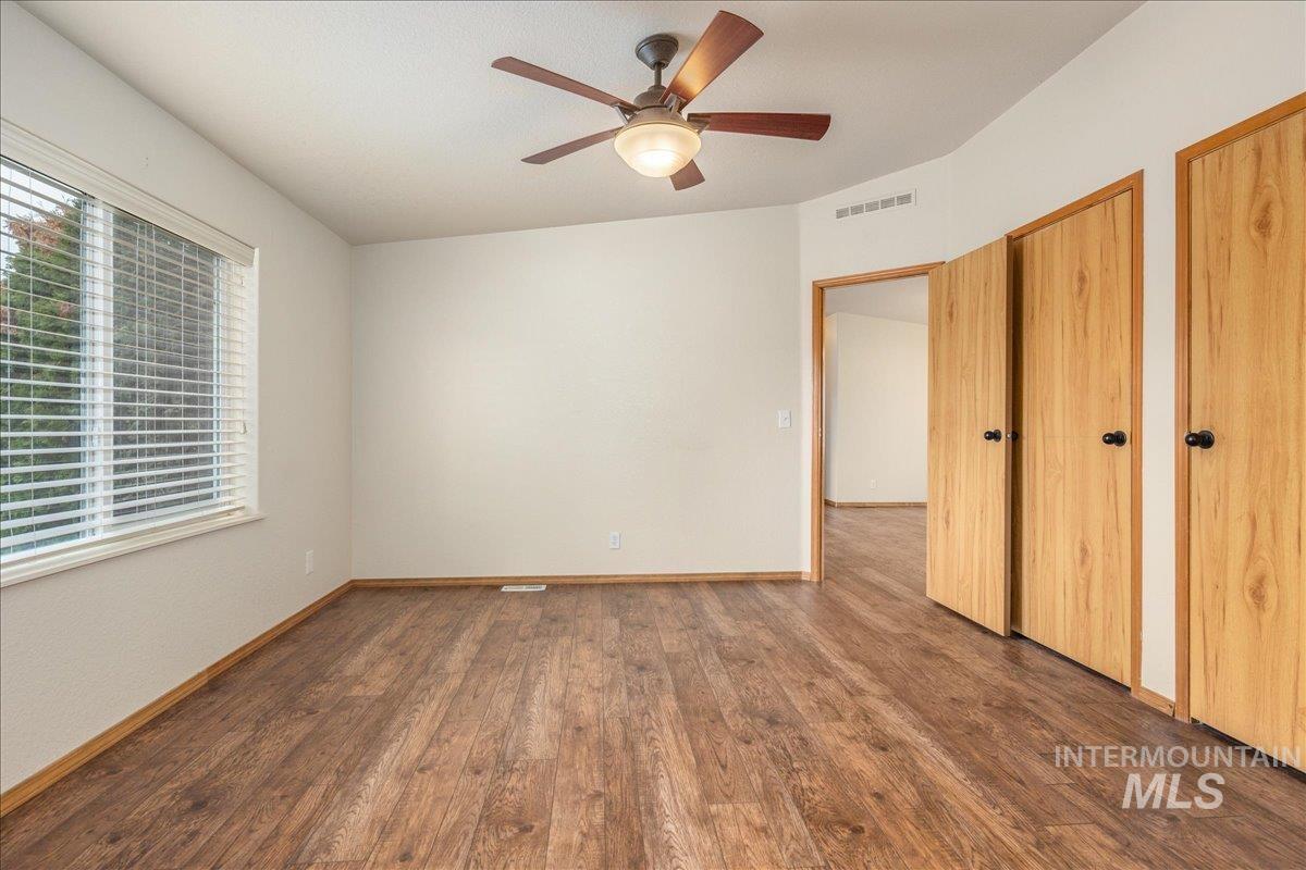 5755 N Confederate Lane, Garden City, Idaho 83714, 3 Bedrooms, 2 Bathrooms, Residential For Sale, Price $190,000, 98978116