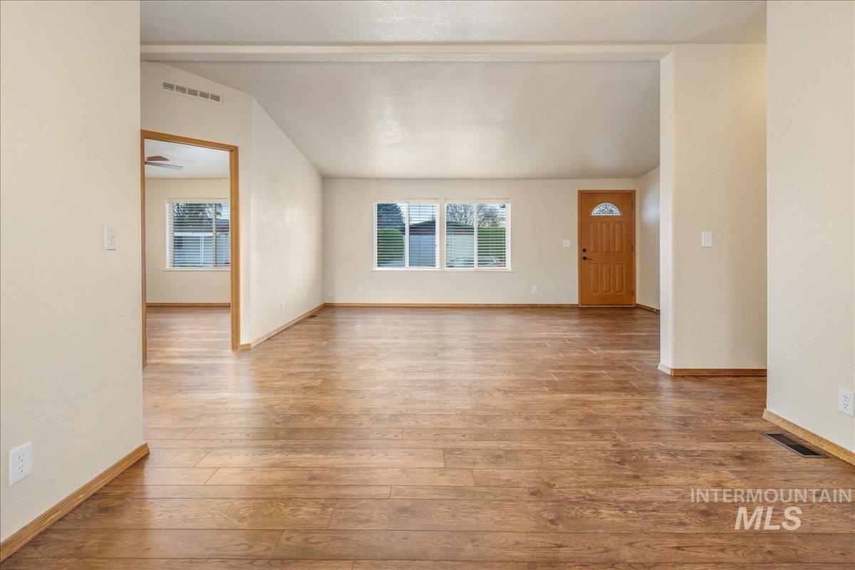 5755 N Confederate Lane, Garden City, Idaho 83714, 3 Bedrooms, 2 Bathrooms, Residential For Sale, Price $190,000, 98978116