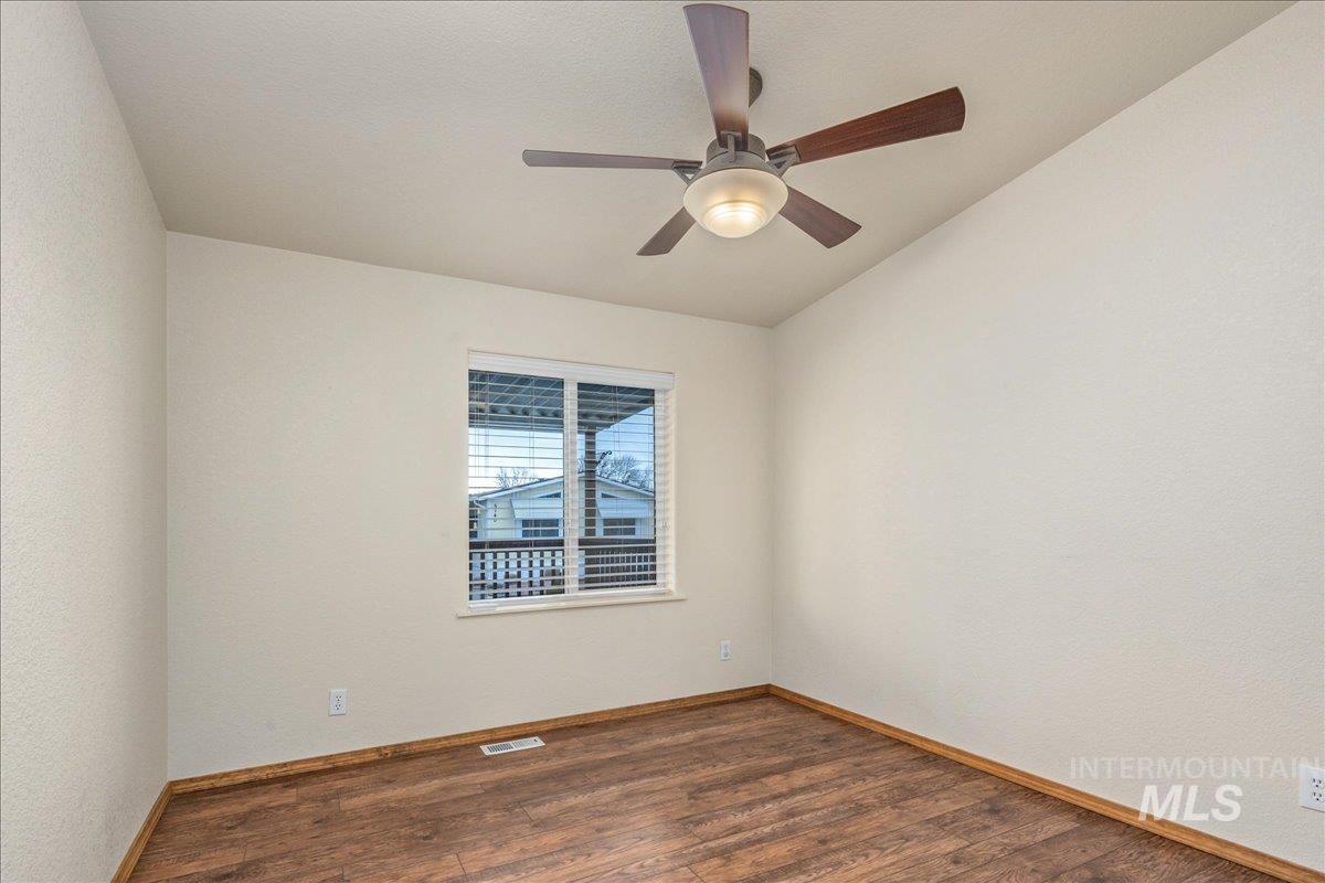 5755 N Confederate Lane, Garden City, Idaho 83714, 3 Bedrooms, 2 Bathrooms, Residential For Sale, Price $190,000, 98978116