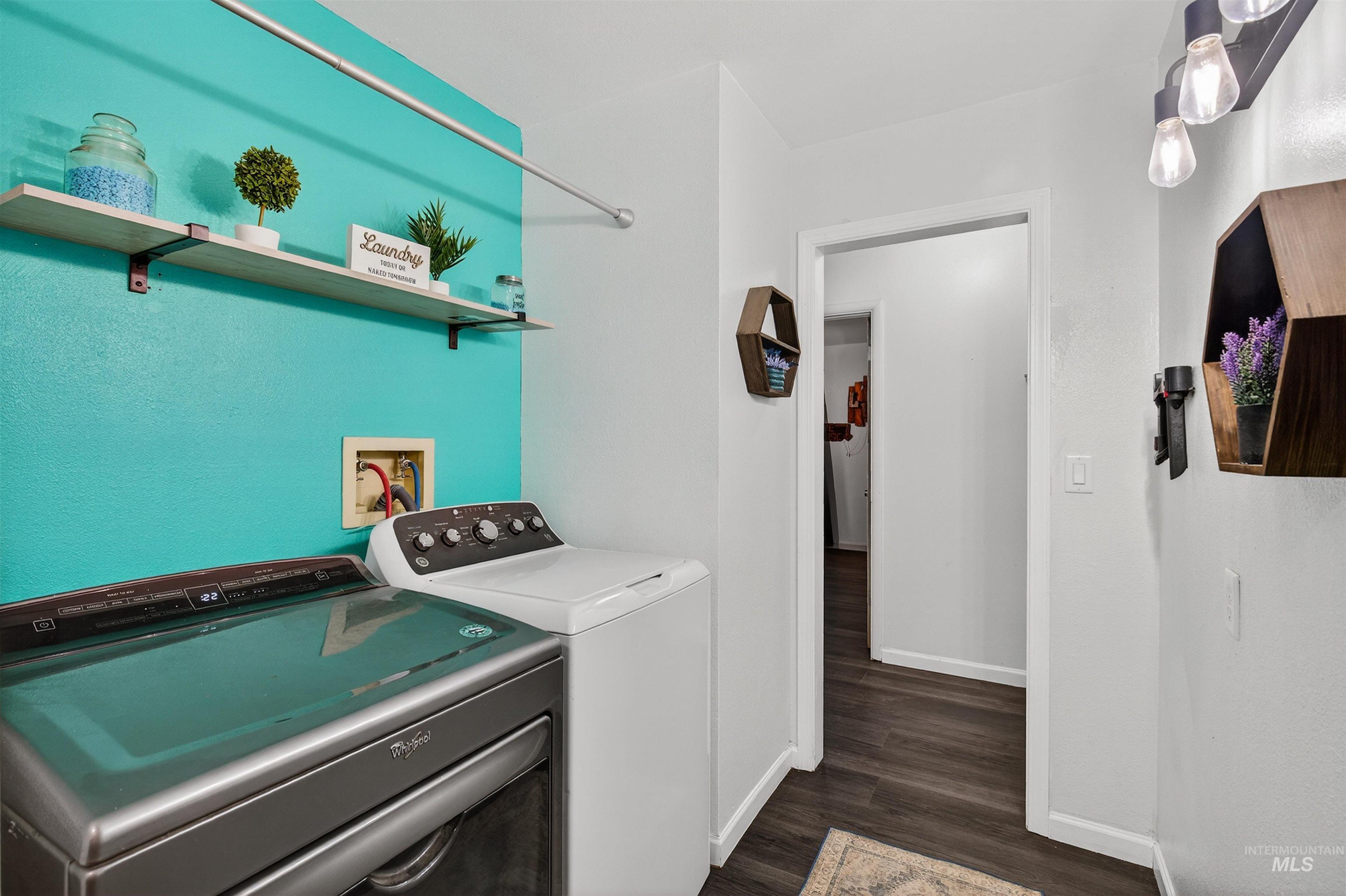 1409 Elm Street, Clarkston, Washington 99403, 3 Bedrooms, 1 Bathroom, Residential For Sale, Price $295,000, 98978118