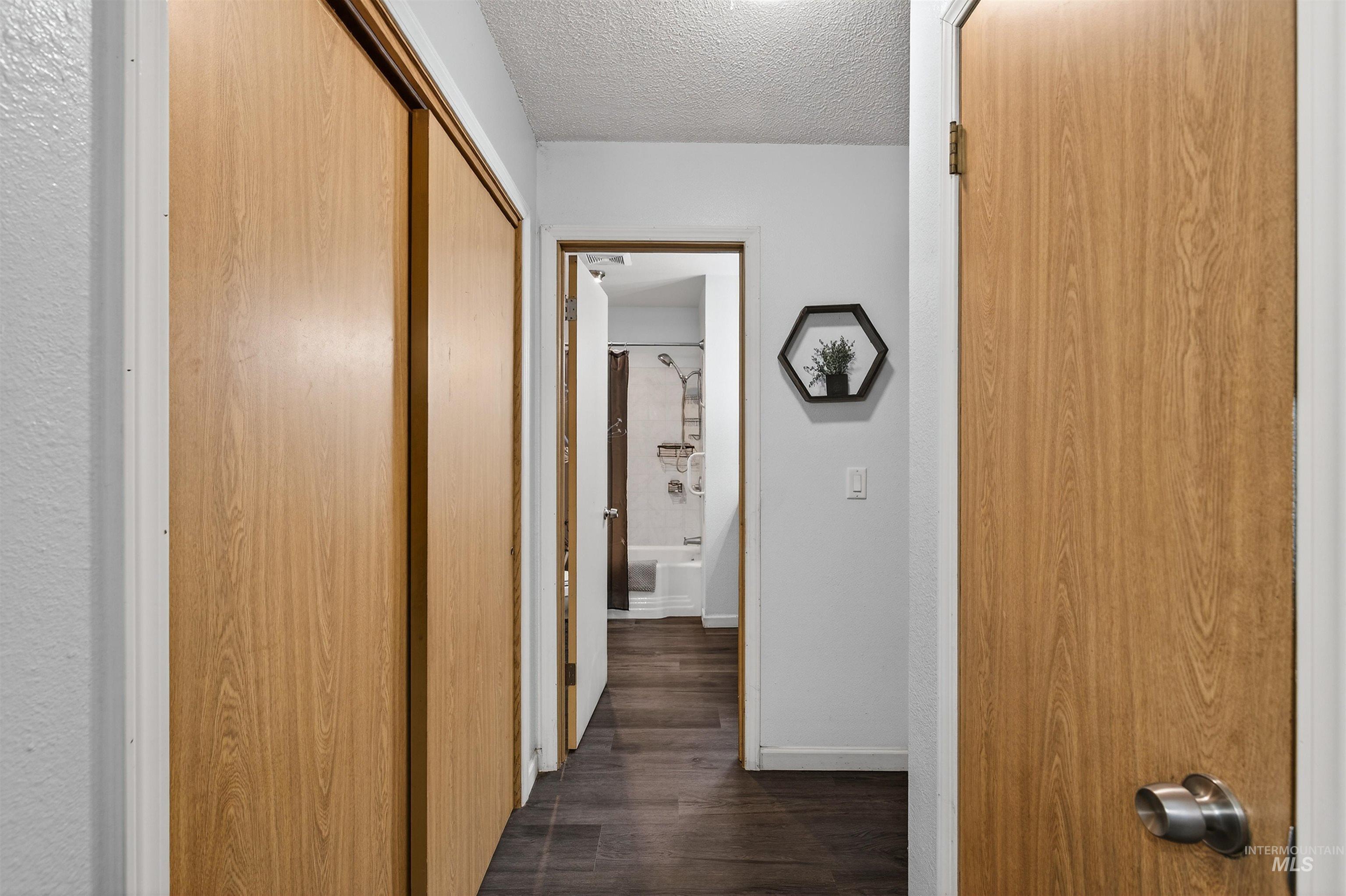 1409 Elm Street, Clarkston, Washington 99403, 3 Bedrooms, 1 Bathroom, Residential For Sale, Price $295,000, 98978118