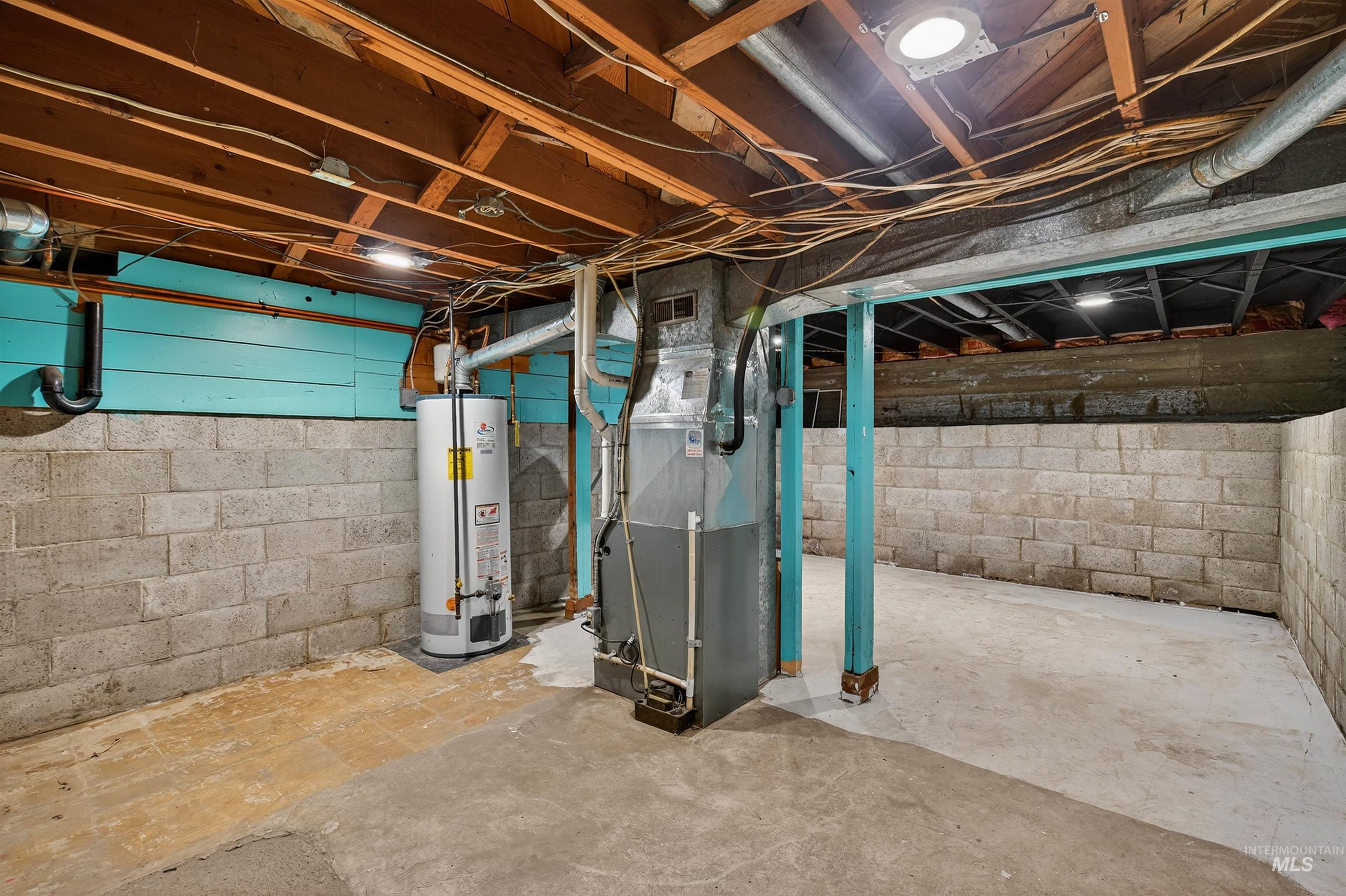 1409 Elm Street, Clarkston, Washington 99403, 3 Bedrooms, 1 Bathroom, Residential For Sale, Price $295,000, 98978118