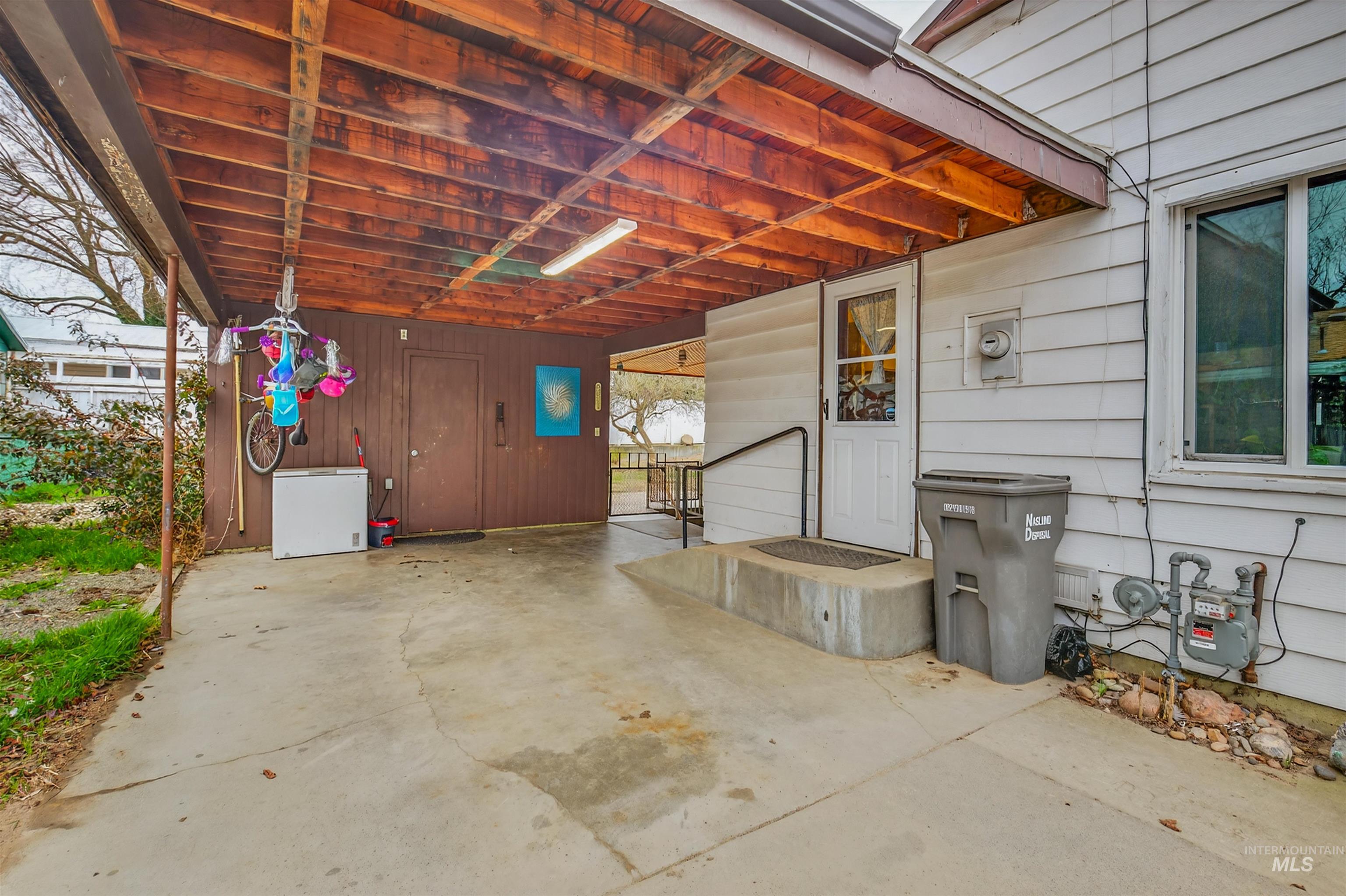 1409 Elm Street, Clarkston, Washington 99403, 3 Bedrooms, 1 Bathroom, Residential For Sale, Price $295,000, 98978118