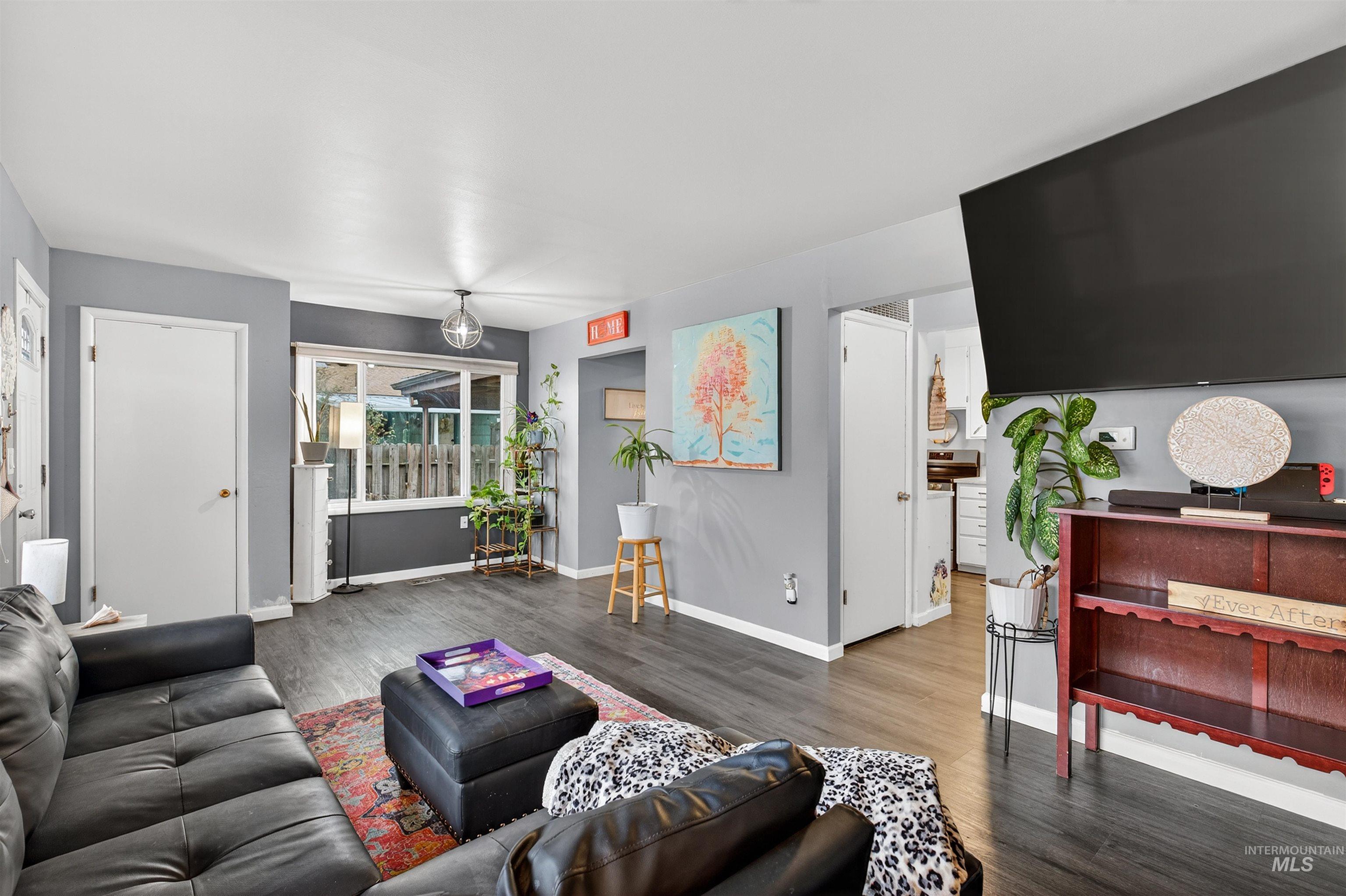 1409 Elm Street, Clarkston, Washington 99403, 3 Bedrooms, 1 Bathroom, Residential For Sale, Price $295,000, 98978118