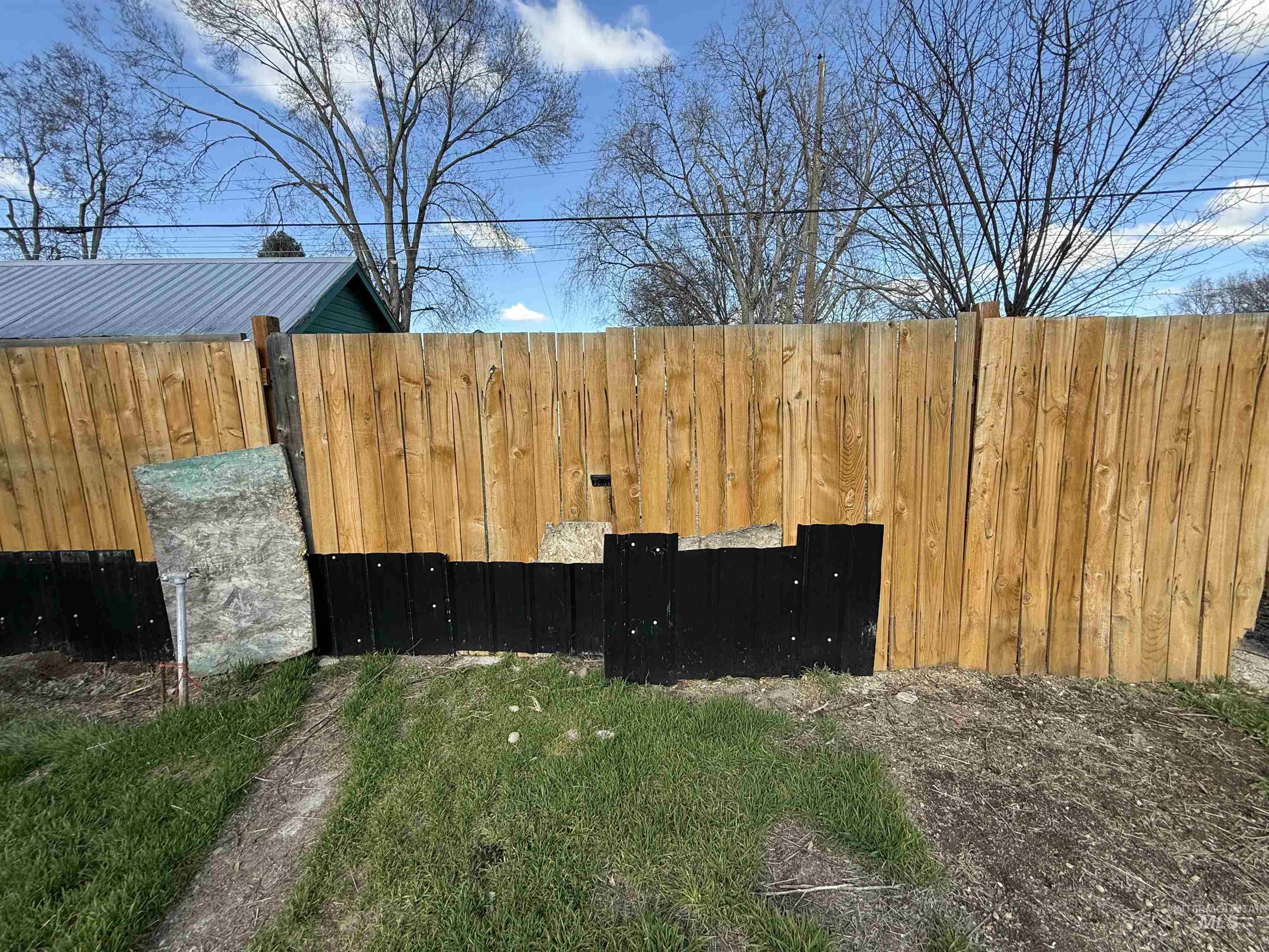 1111 14th Ave S, Nampa, Idaho 83651, 2 Bedrooms, 1 Bathroom, Residential For Sale, Price $210,000, 98978120