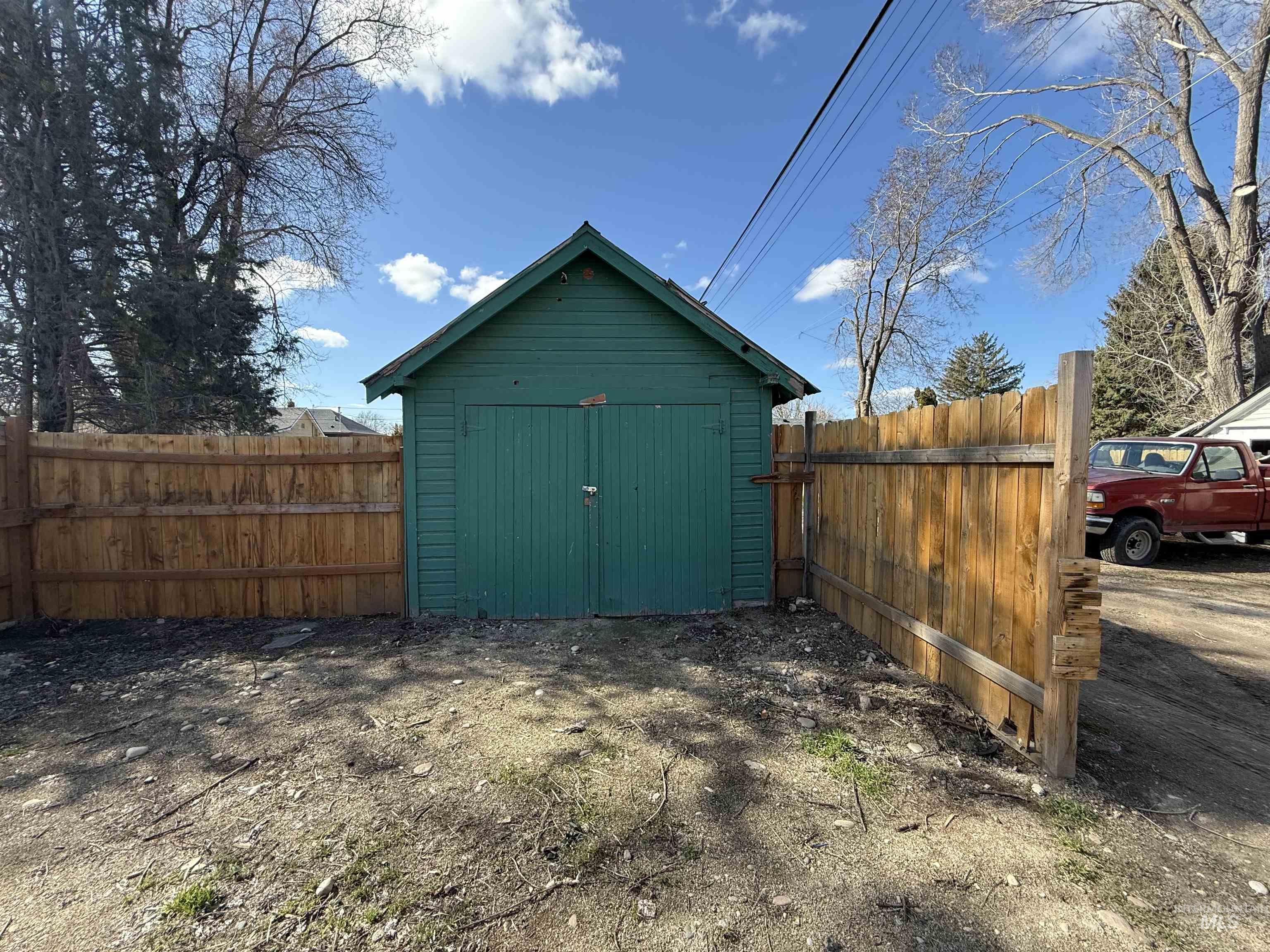 1111 14th Ave S, Nampa, Idaho 83651, 2 Bedrooms, 1 Bathroom, Residential For Sale, Price $210,000, 98978120