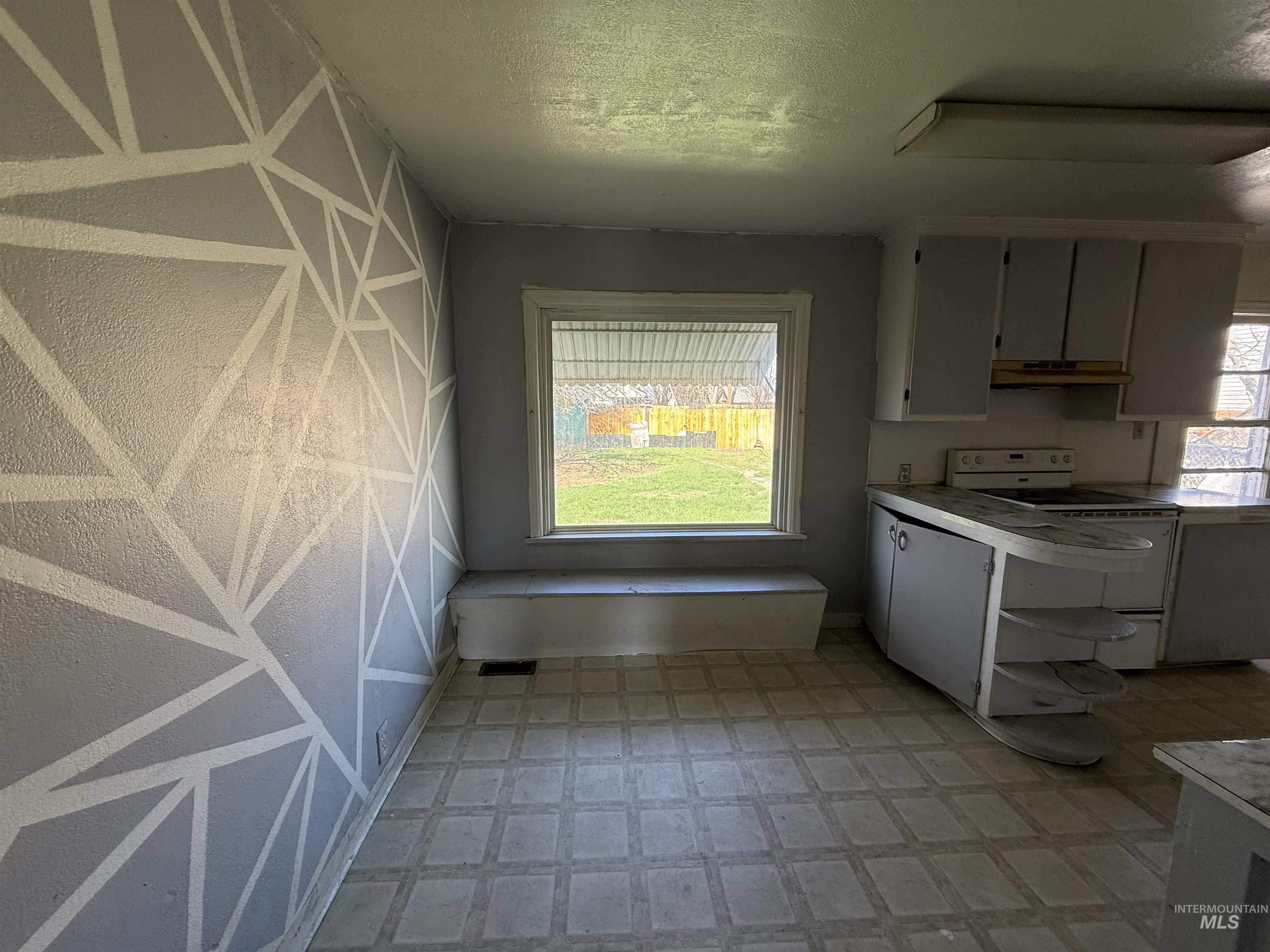 1111 14th Ave S, Nampa, Idaho 83651, 2 Bedrooms, 1 Bathroom, Residential For Sale, Price $210,000, 98978120