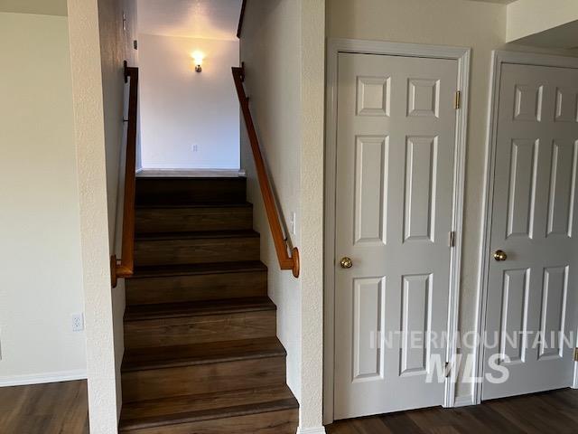 2360 Rolling Hills Drive, Clarkston, Washington 99403, 3 Bedrooms, 2 Bathrooms, Residential For Sale, Price $380,000, 98978121