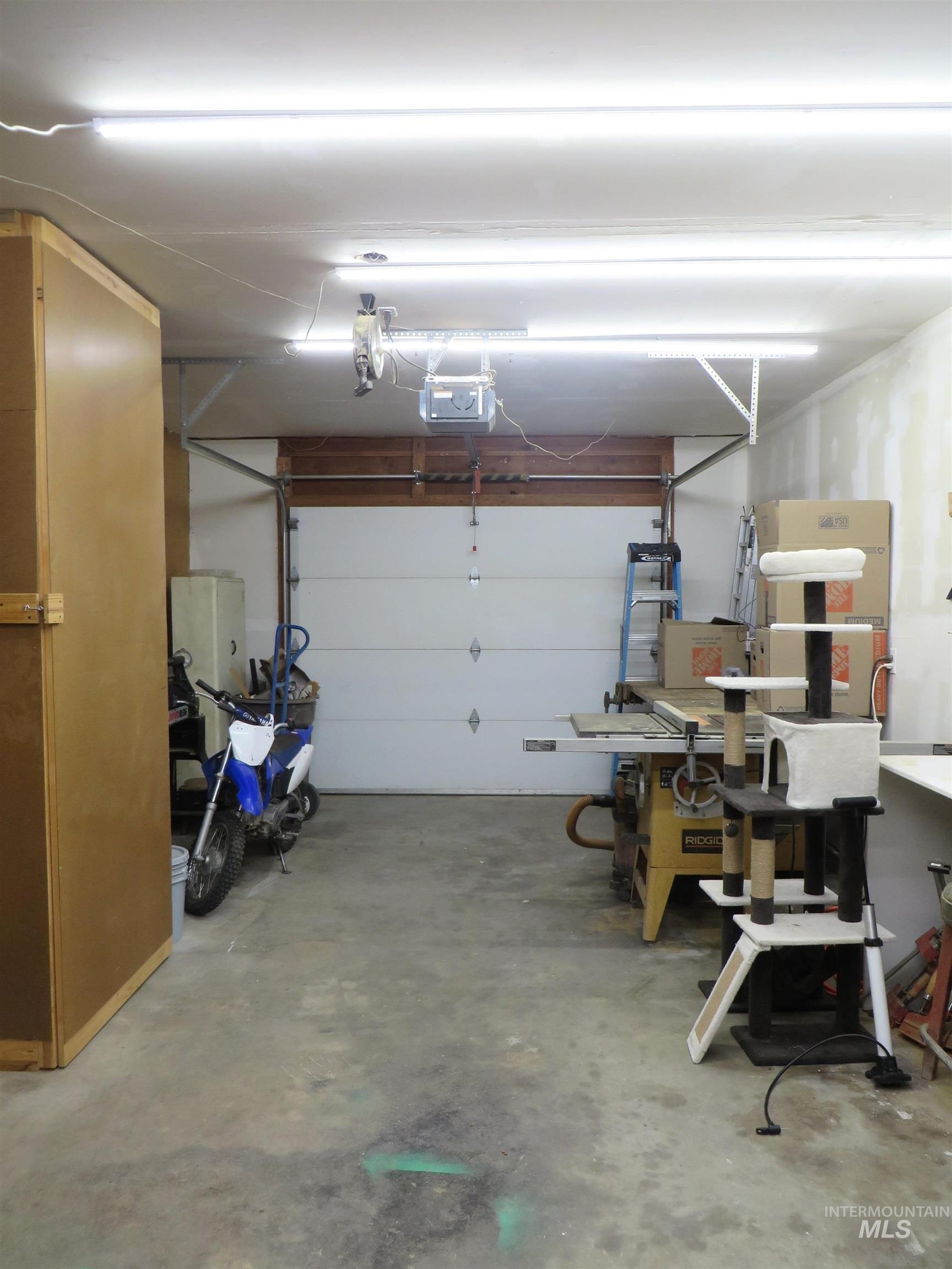 416 S Iowa, Fruitland, Idaho 83619, 3 Bedrooms, 1.5 Bathrooms, Residential For Sale, Price $310,000, 98978122