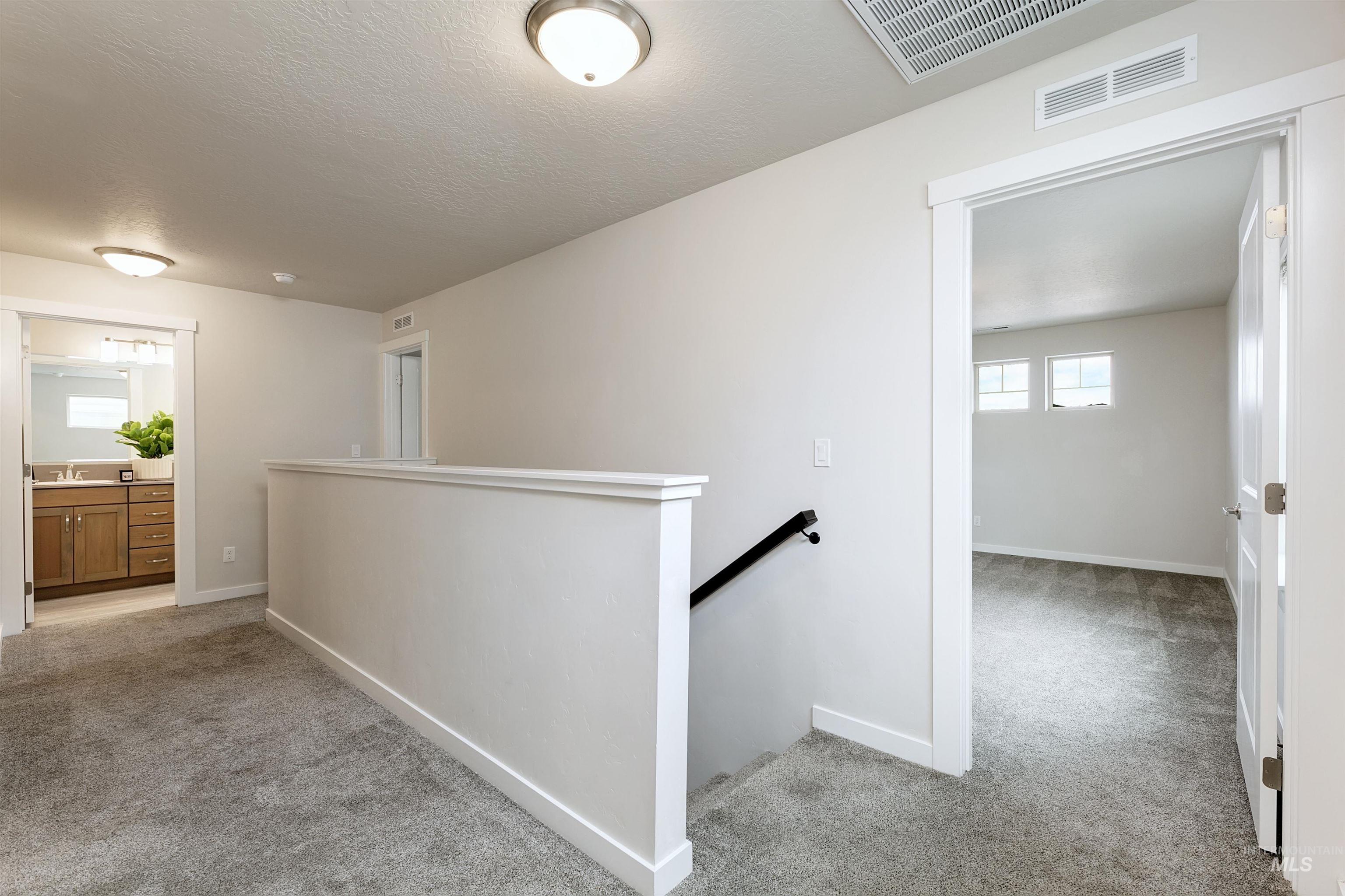 299 W Hyndman Drive, Meridian, Idaho 83642, 4 Bedrooms, 2.5 Bathrooms, Residential For Sale, Price $454,800,MLS 98978124