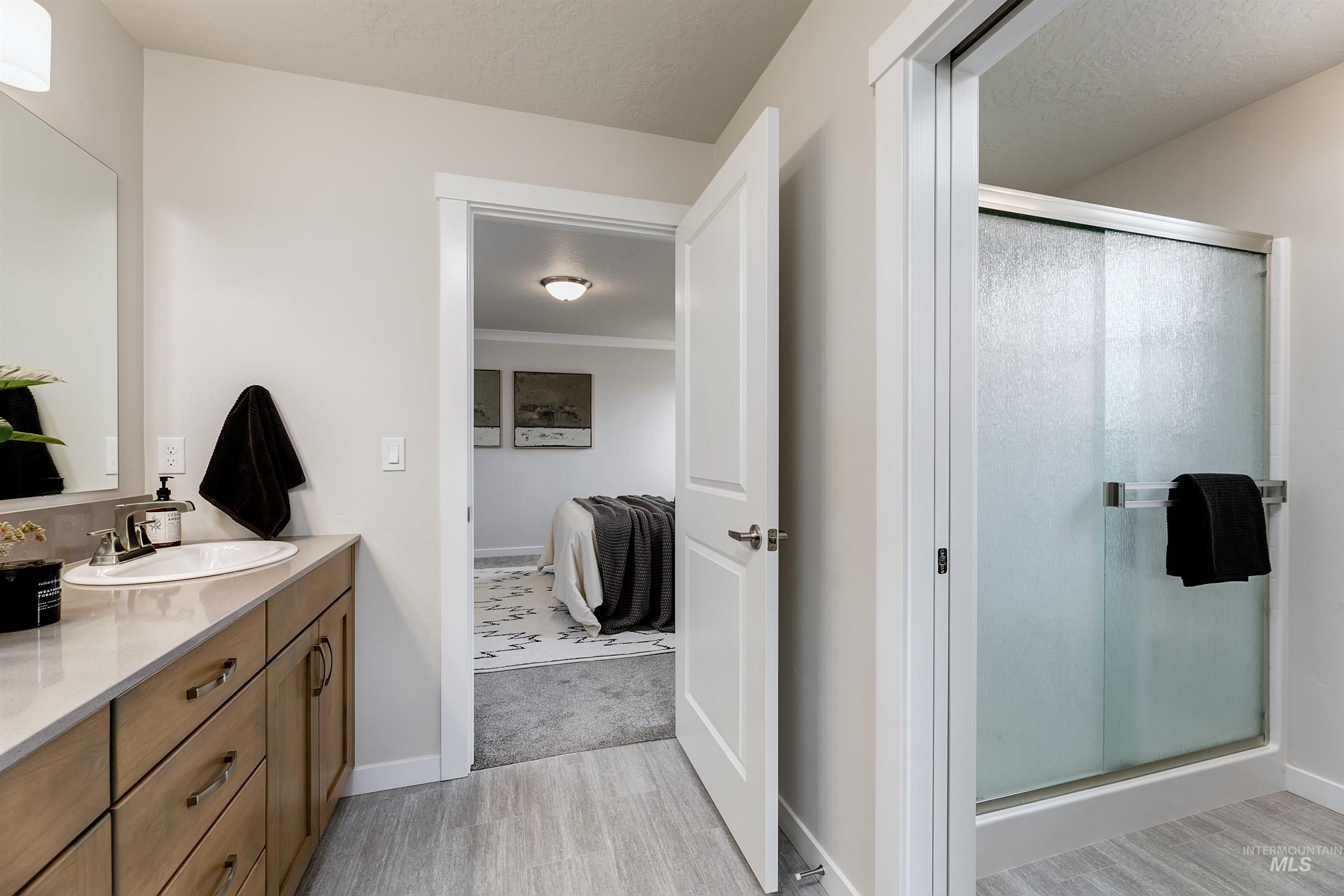 299 W Hyndman Drive, Meridian, Idaho 83642, 4 Bedrooms, 2.5 Bathrooms, Residential For Sale, Price $454,800,MLS 98978124