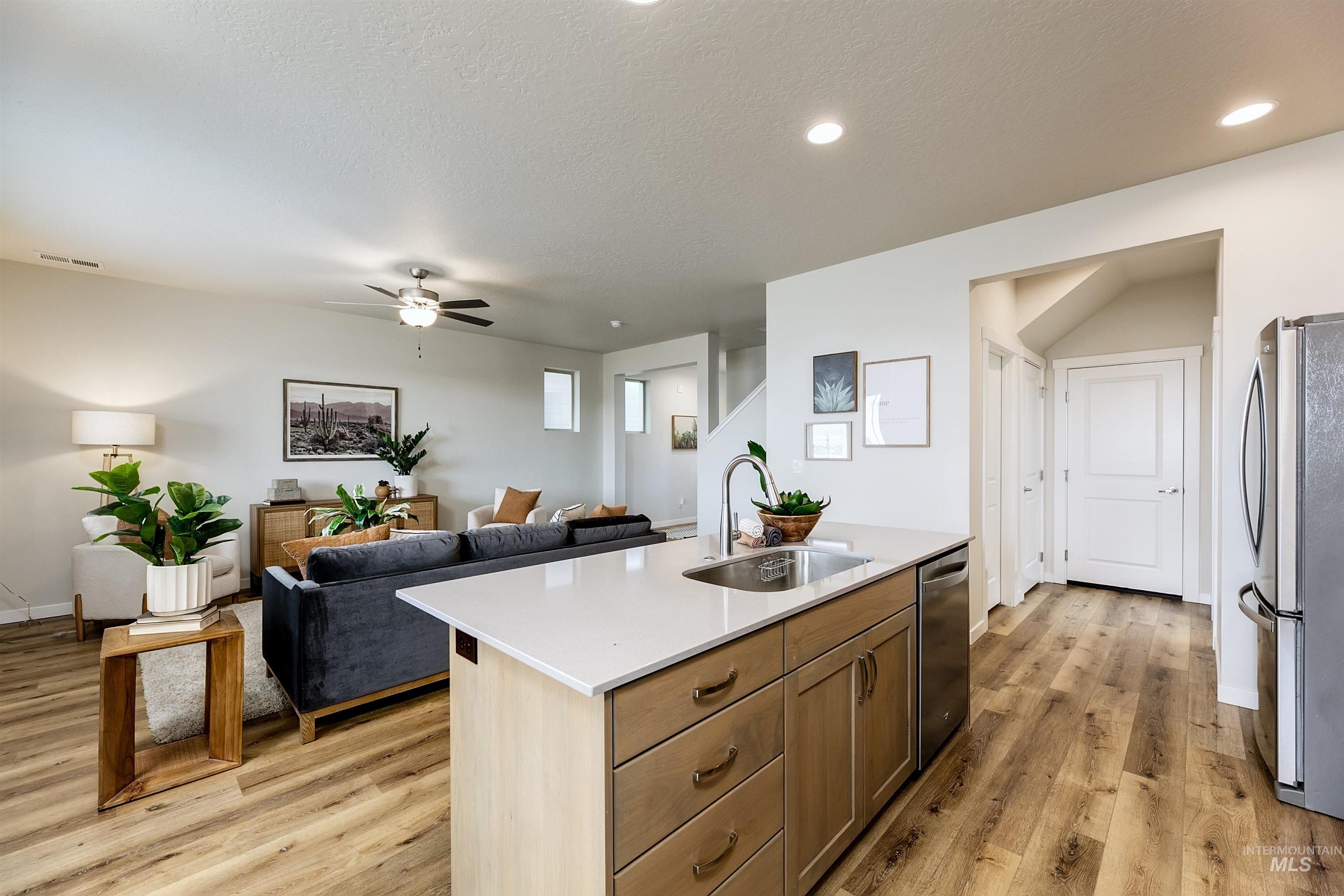 299 W Hyndman Drive, Meridian, Idaho 83642, 4 Bedrooms, 2.5 Bathrooms, Residential For Sale, Price $454,800,MLS 98978124